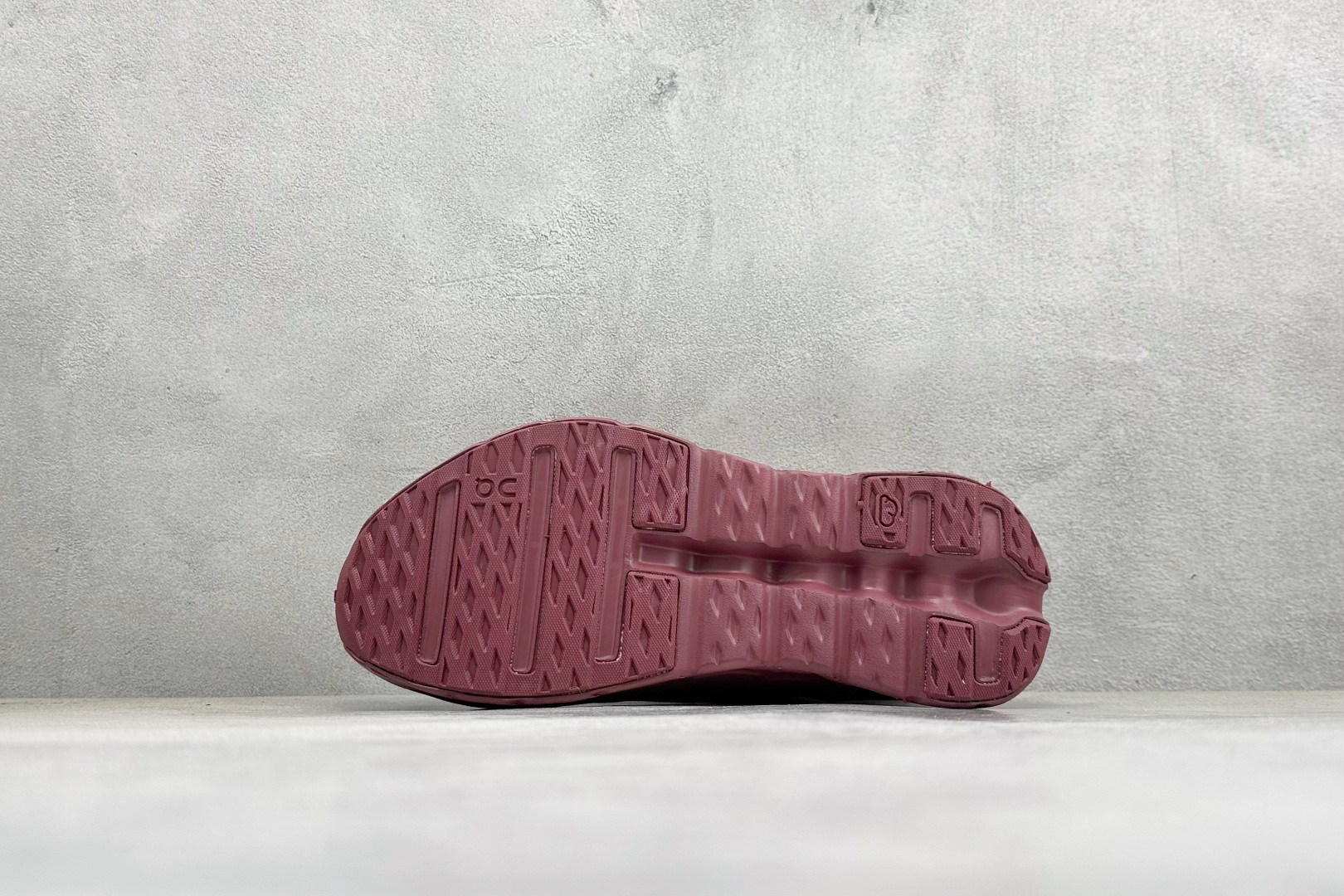 XF版LOEWE x On Cloudtilt 昂跑罗意威联名 圆头系带生活休闲鞋 3MD30312424-Top High Quatity Cheap Sneakers Fashion Clothing Clothes Bags handbags Shoes of all Brand wholesale With The best Quality And Beautiful Price from China Factory Chinese suppliers wholesaler seller XF版LOEWE x On Cloudtilt 昂跑罗意威联名 圆头系带生活休闲鞋 3MD30312424