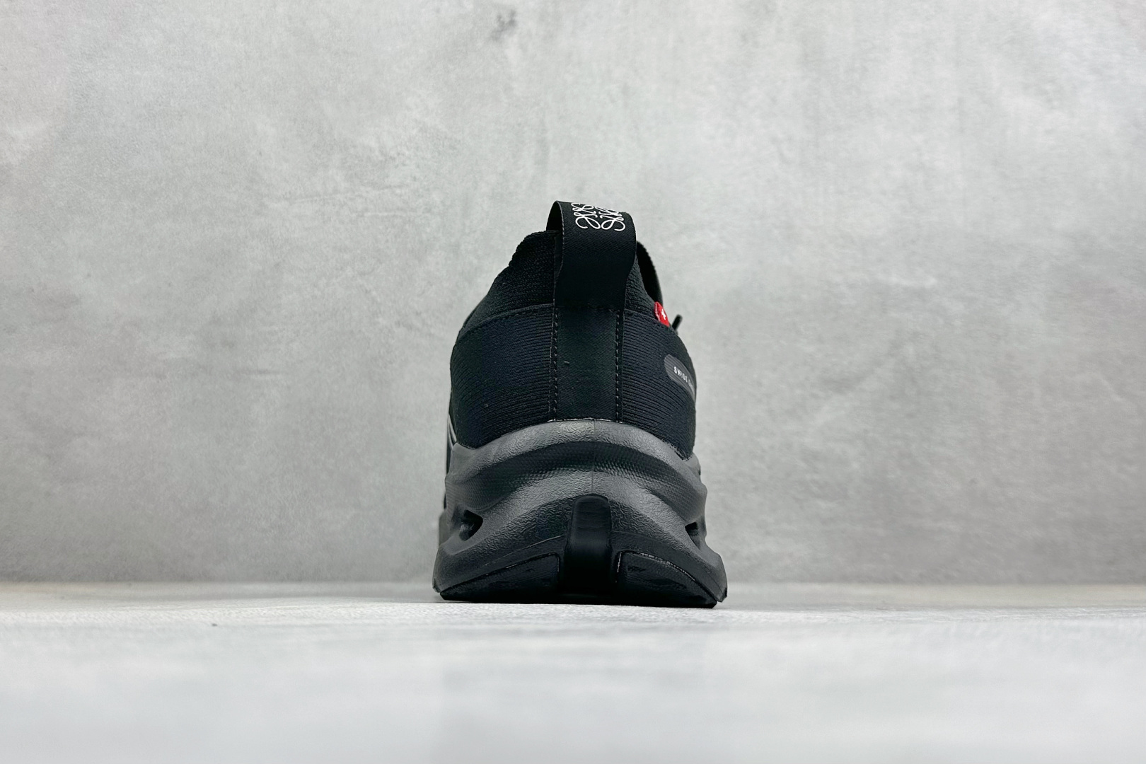 XF版LOEWE x On Cloudtilt 昂跑罗意威联名 圆头系带生活休闲鞋 3MD30330485-Top High Quatity Cheap Sneakers Fashion Clothing Clothes Bags handbags Shoes of all Brand wholesale With The best Quality And Beautiful Price from China Factory Chinese suppliers wholesaler seller XF版LOEWE x On Cloudtilt 昂跑罗意威联名 圆头系带生活休闲鞋 3MD30330485