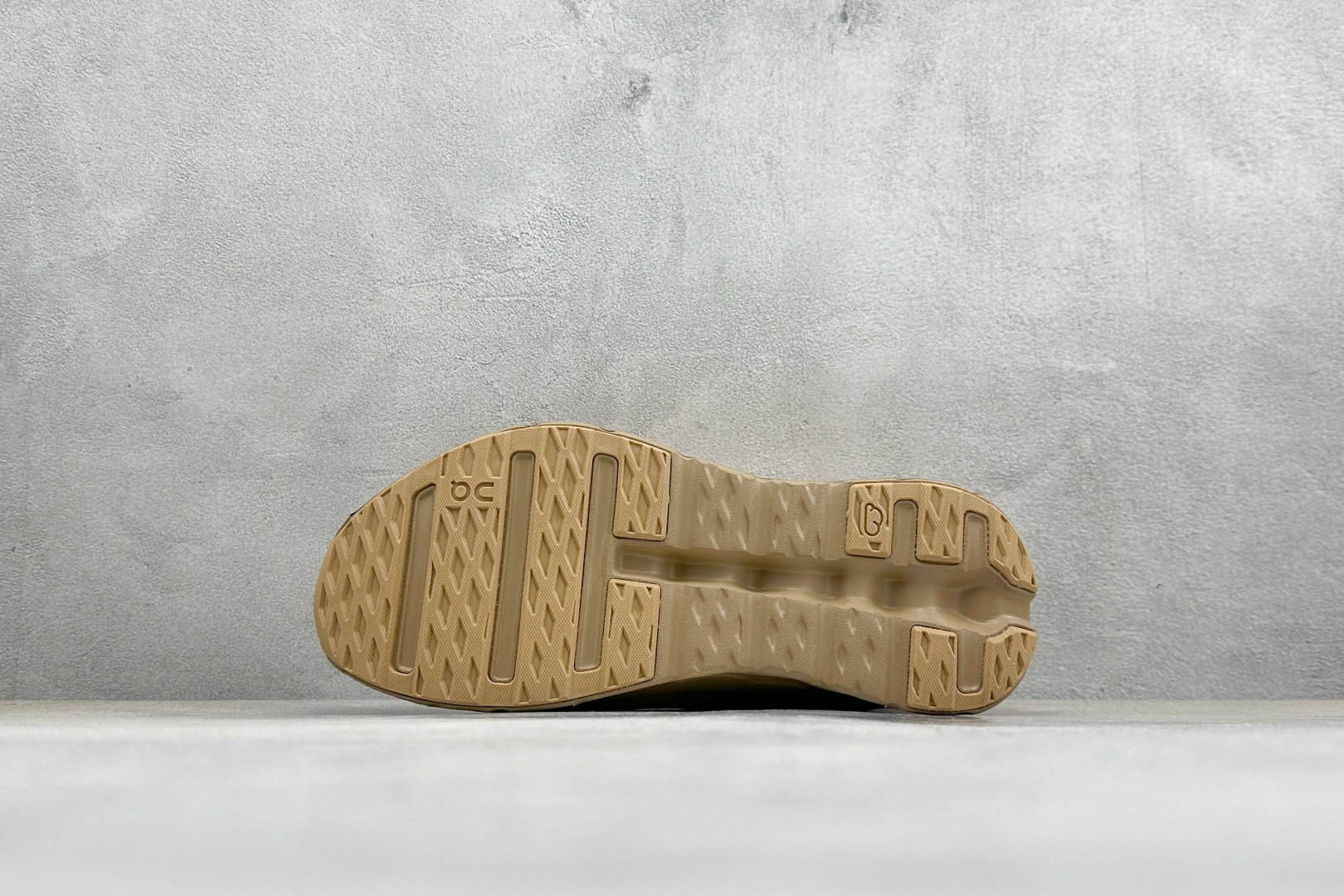 XF版LOEWE x On Cloudtilt 昂跑罗意威联名 圆头系带生活休闲鞋 3MD3033-Top High Quatity Cheap Sneakers Fashion Clothing Clothes Bags handbags Shoes of all Brand wholesale With The best Quality And Beautiful Price from China Factory Chinese suppliers wholesaler seller XF版LOEWE x On Cloudtilt 昂跑罗意威联名 圆头系带生活休闲鞋 3MD3033