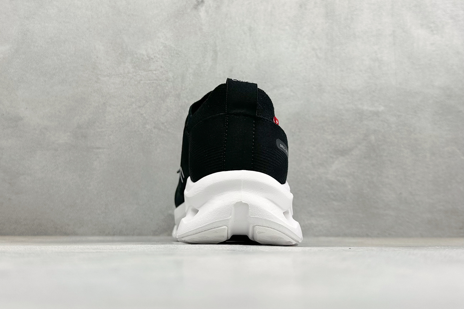 XF版LOEWE x On Cloudtilt 昂跑罗意威联名 圆头系带生活休闲鞋 3MD3033-Top High Quatity Cheap Sneakers Fashion Clothing Clothes Bags handbags Shoes of all Brand wholesale With The best Quality And Beautiful Price from China Factory Chinese suppliers wholesaler seller XF版LOEWE x On Cloudtilt 昂跑罗意威联名 圆头系带生活休闲鞋 3MD3033