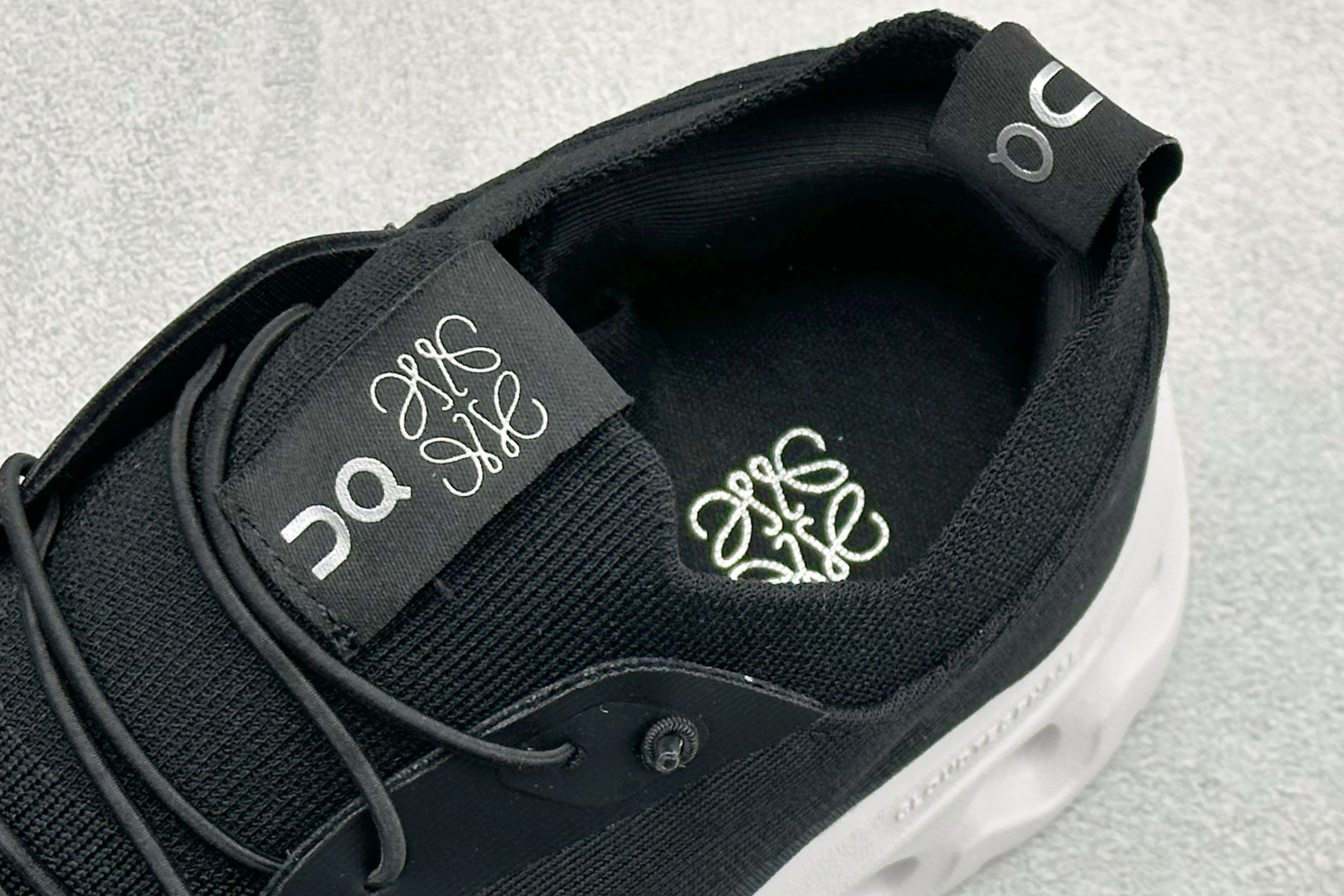XF版LOEWE x On Cloudtilt 昂跑罗意威联名 圆头系带生活休闲鞋 3MD3033-Top High Quatity Cheap Sneakers Fashion Clothing Clothes Bags handbags Shoes of all Brand wholesale With The best Quality And Beautiful Price from China Factory Chinese suppliers wholesaler seller XF版LOEWE x On Cloudtilt 昂跑罗意威联名 圆头系带生活休闲鞋 3MD3033