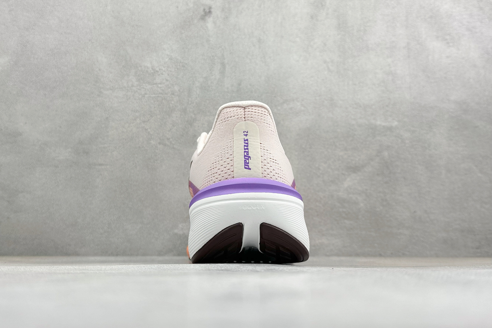 NK AIR ZOOM PEGASUS 42 登月休闲运动跑鞋 IB1881-113-Top High Quatity Cheap Sneakers Fashion Clothing Clothes Bags handbags Shoes of all Brand wholesale With The best Quality And Beautiful Price from China Factory Chinese suppliers wholesaler seller NK AIR ZOOM PEGASUS 42 登月休闲运动跑鞋 IB1881-113