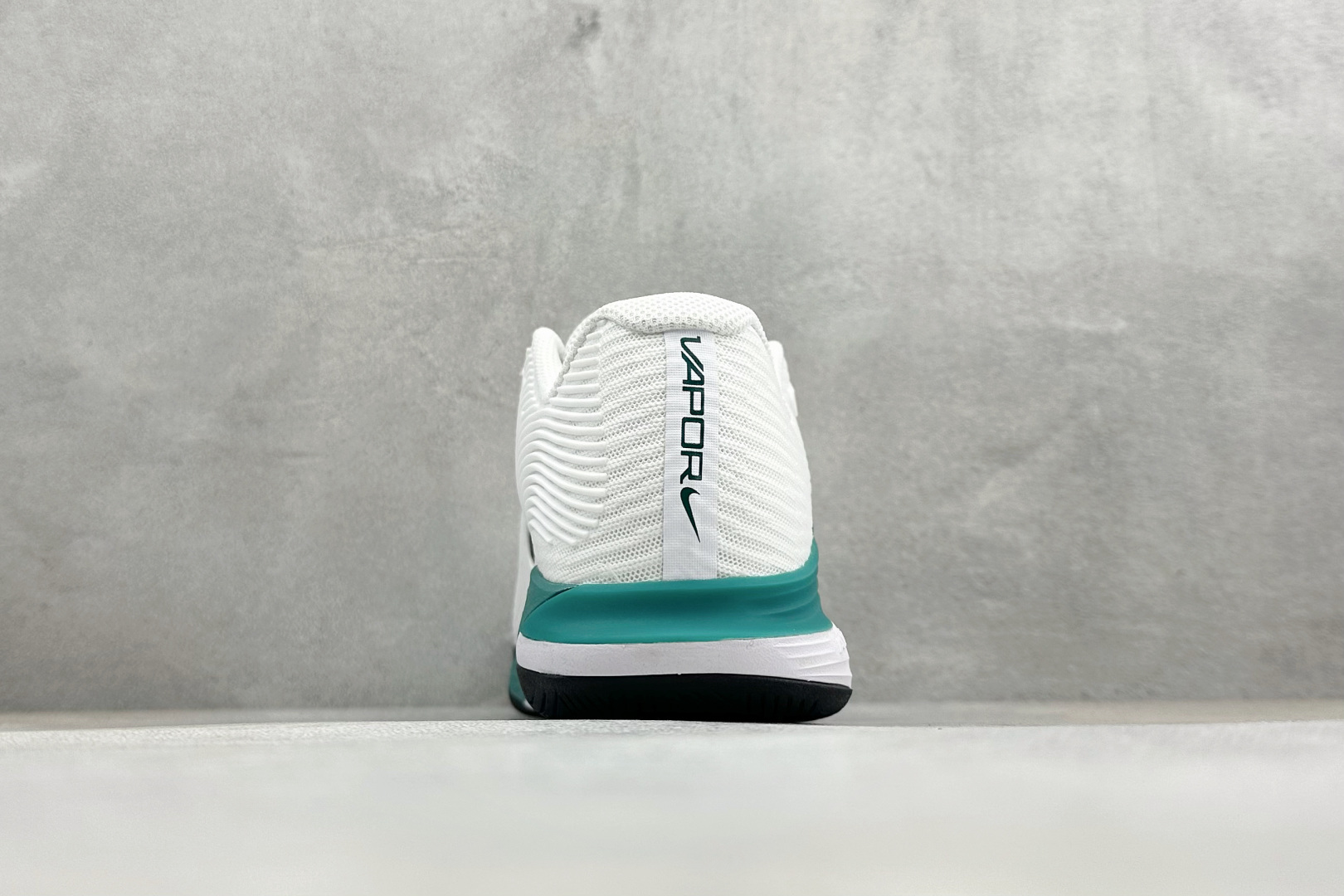 Nike Zoom Vapor 12 舒适百搭 耐磨 低帮 网球鞋 FV5552-104-Top High Quatity Cheap Sneakers Fashion Clothing Clothes Bags handbags Shoes of all Brand wholesale With The best Quality And Beautiful Price from China Factory Chinese suppliers wholesaler seller Nike Zoom Vapor 12 舒适百搭 耐磨 低帮 网球鞋 FV5552-104