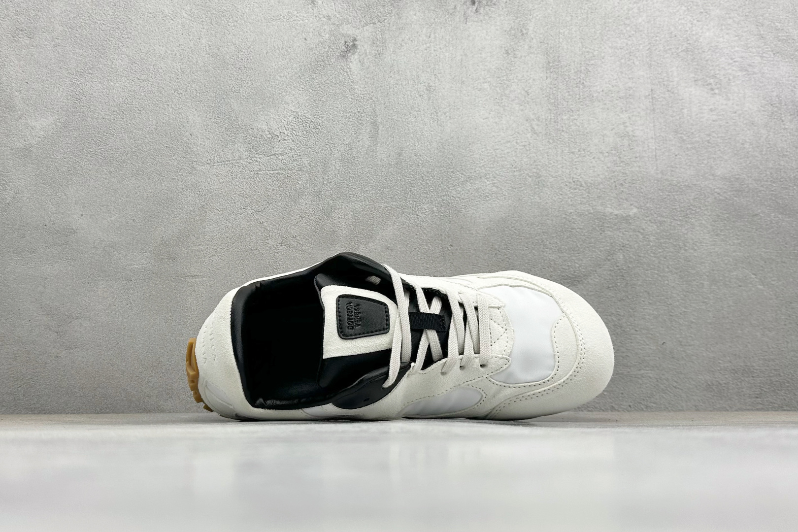 S版BOTTEGA VENETA Orbit Runner BV葆蝶家时尚休闲王一博同款老爹鞋运动鞋 851621V3MS2-Top High Quatity Cheap Sneakers Fashion Clothing Clothes Bags handbags Shoes of all Brand wholesale With The best Quality And Beautiful Price from China Factory Chinese suppliers wholesaler seller S版BOTTEGA VENETA Orbit Runner BV葆蝶家时尚休闲王一博同款老爹鞋运动鞋 851621V3MS2