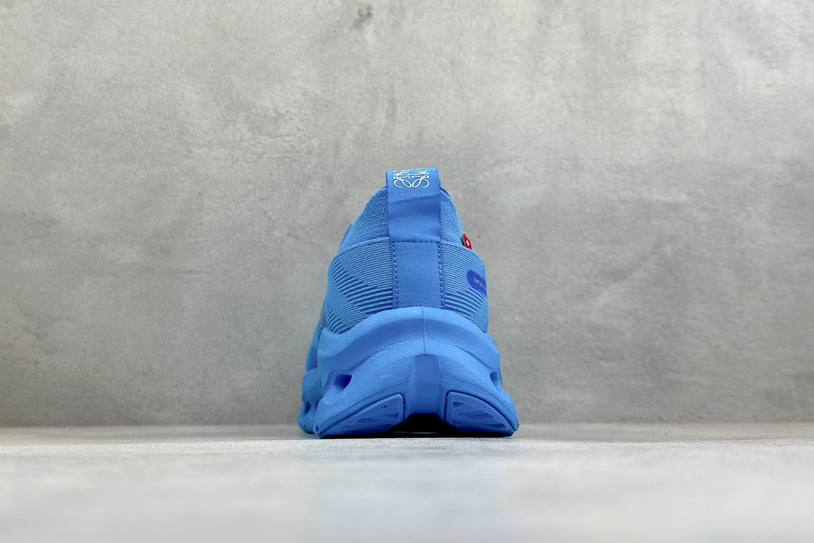 XF版LOEWE x On Cloudtilt 昂跑罗意威联名 圆头系带生活休闲鞋 3WD30314190-Top High Quatity Cheap Sneakers Fashion Clothing Clothes Bags handbags Shoes of all Brand wholesale With The best Quality And Beautiful Price from China Factory Chinese suppliers wholesaler seller XF版LOEWE x On Cloudtilt 昂跑罗意威联名 圆头系带生活休闲鞋 3WD30314190