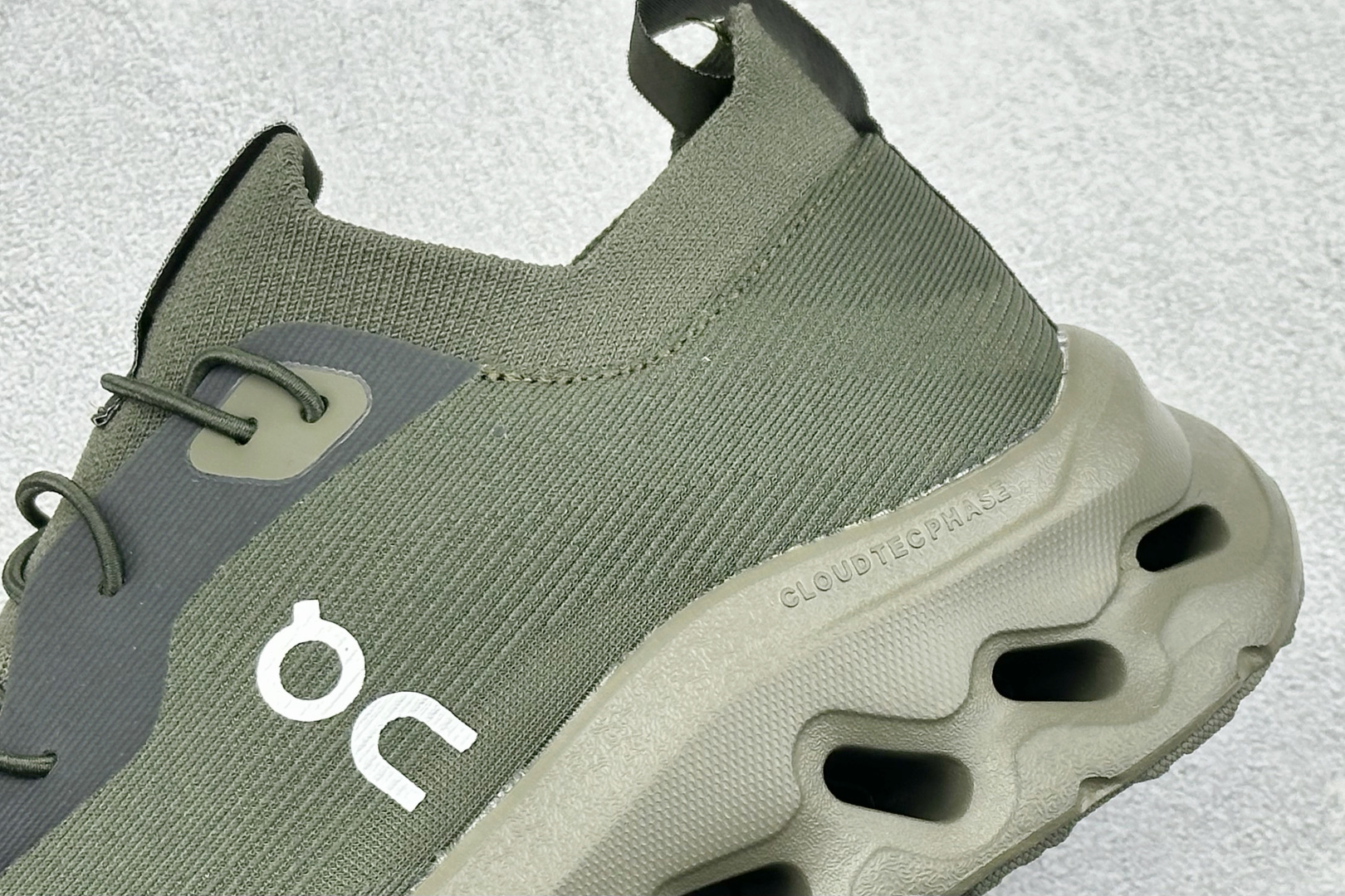 XF版LOEWE x On Cloudtilt 昂跑罗意威联名 圆头系带生活休闲鞋 3MD30330436-Top High Quatity Cheap Sneakers Fashion Clothing Clothes Bags handbags Shoes of all Brand wholesale With The best Quality And Beautiful Price from China Factory Chinese suppliers wholesaler seller XF版LOEWE x On Cloudtilt 昂跑罗意威联名 圆头系带生活休闲鞋 3MD30330436