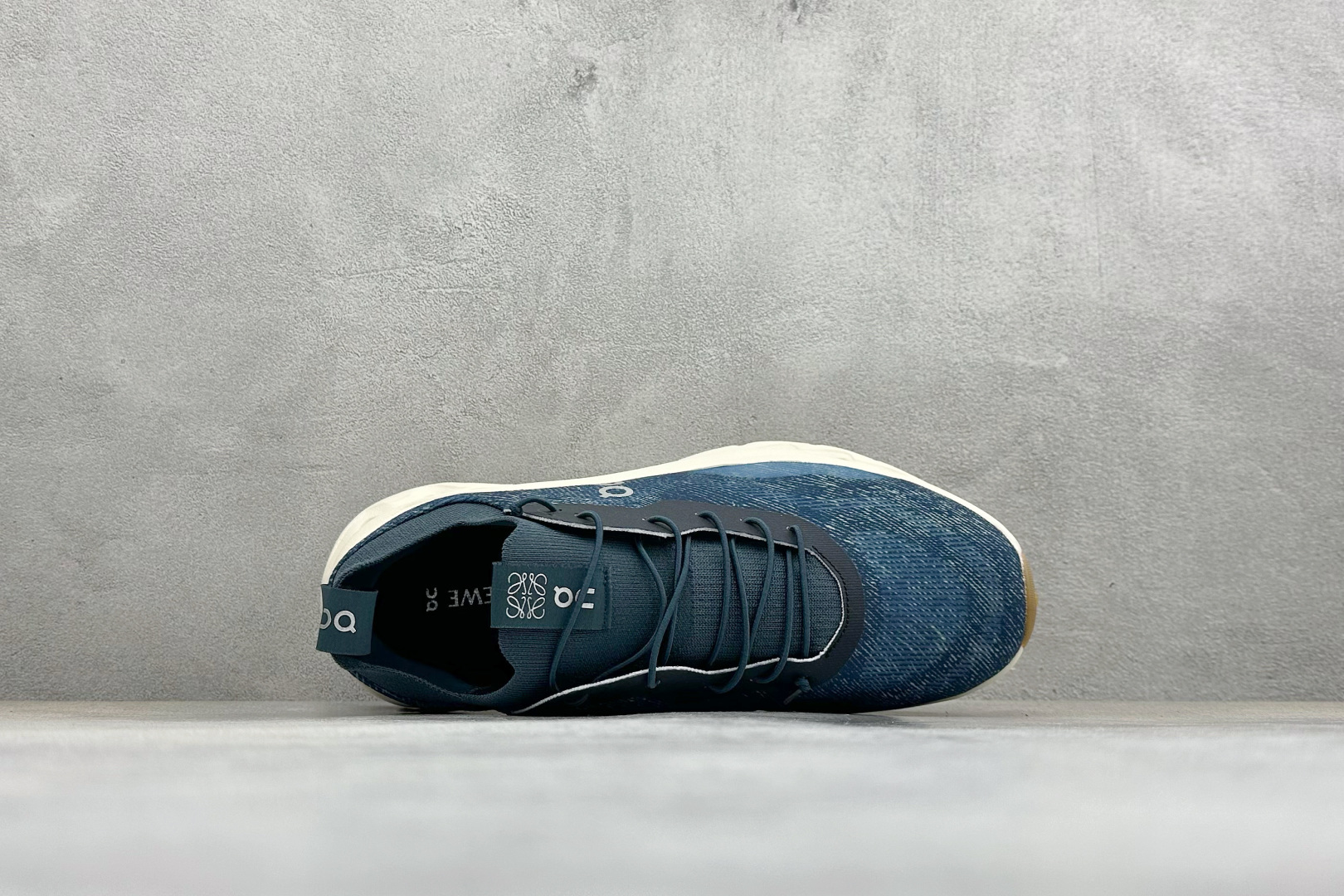 XF版LOEWE x On Cloudtilt 昂跑罗意威联名 圆头系带生活休闲鞋 3MF31174617-Top High Quatity Cheap Sneakers Fashion Clothing Clothes Bags handbags Shoes of all Brand wholesale With The best Quality And Beautiful Price from China Factory Chinese suppliers wholesaler seller XF版LOEWE x On Cloudtilt 昂跑罗意威联名 圆头系带生活休闲鞋 3MF31174617