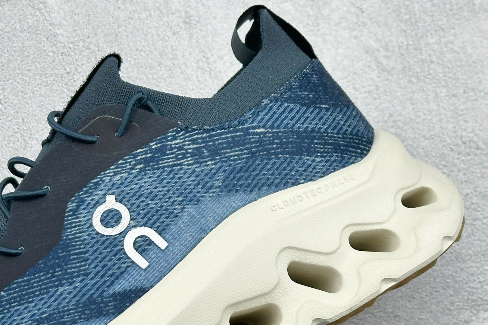 XF版LOEWE x On Cloudtilt 昂跑罗意威联名 圆头系带生活休闲鞋 3MF31174617-Top High Quatity Cheap Sneakers Fashion Clothing Clothes Bags handbags Shoes of all Brand wholesale With The best Quality And Beautiful Price from China Factory Chinese suppliers wholesaler seller XF版LOEWE x On Cloudtilt 昂跑罗意威联名 圆头系带生活休闲鞋 3MF31174617