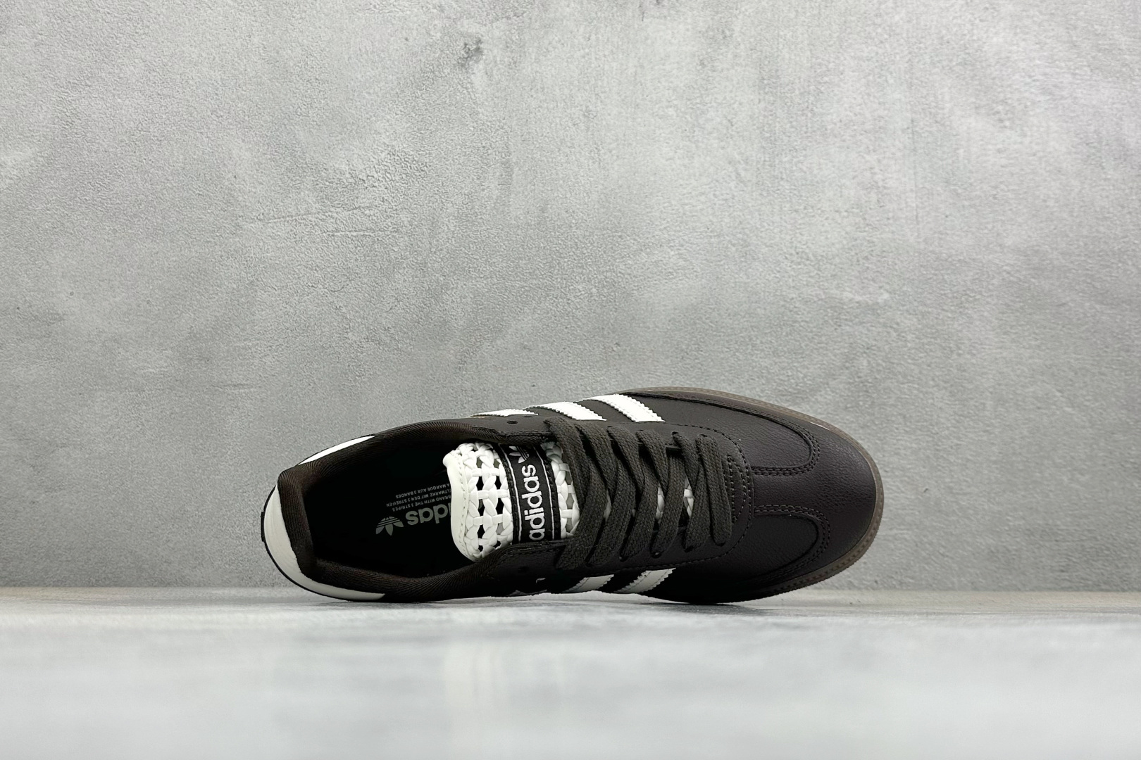 HZ版Adidas Originals Samba 阿迪达斯三叶草 桑巴舞系列绅士德训足球风百搭低帮休闲运动板鞋 IH3982-Top High Quatity Cheap Sneakers Fashion Clothing Clothes Bags handbags Shoes of all Brand wholesale With The best Quality And Beautiful Price from China Factory Chinese suppliers wholesaler seller HZ版Adidas Originals Samba 阿迪达斯三叶草 桑巴舞系列绅士德训足球风百搭低帮休闲运动板鞋 IH3982