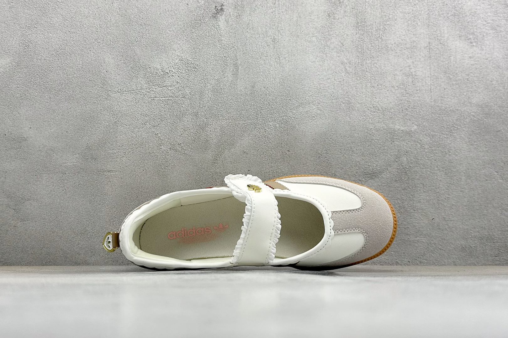 XR版Adidas Samba Jane 阿迪达斯 玛丽珍款 板鞋懒人一脚蹬运动鞋 KH6230-Top High Quatity Cheap Sneakers Fashion Clothing Clothes Bags handbags Shoes of all Brand wholesale With The best Quality And Beautiful Price from China Factory Chinese suppliers wholesaler seller XR版Adidas Samba Jane 阿迪达斯 玛丽珍款 板鞋懒人一脚蹬运动鞋 KH6230