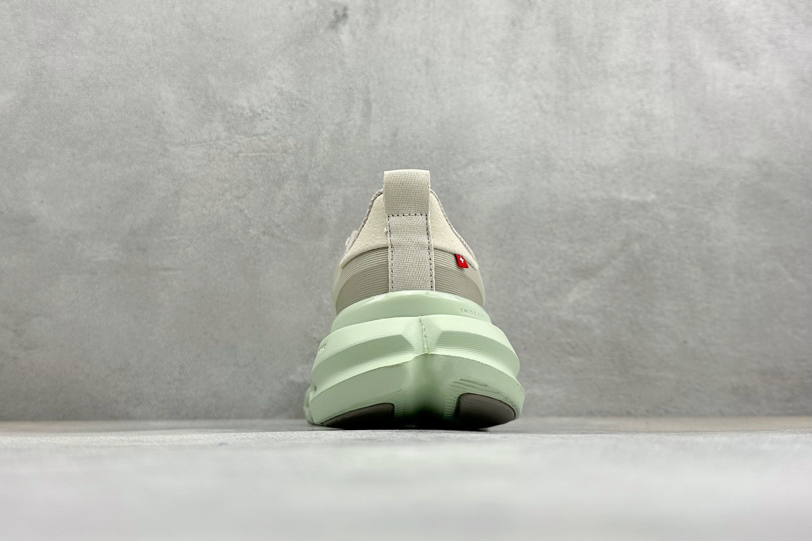 ZC版On昂跑Cloudpulse Next 轻量运动休闲鞋 脚感很舒服 鞋底柔软且包裹性好 3MF3060-Top High Quatity Cheap Sneakers Fashion Clothing Clothes Bags handbags Shoes of all Brand wholesale With The best Quality And Beautiful Price from China Factory Chinese suppliers wholesaler seller ZC版On昂跑Cloudpulse Next 轻量运动休闲鞋 脚感很舒服 鞋底柔软且包裹性好 3MF3060