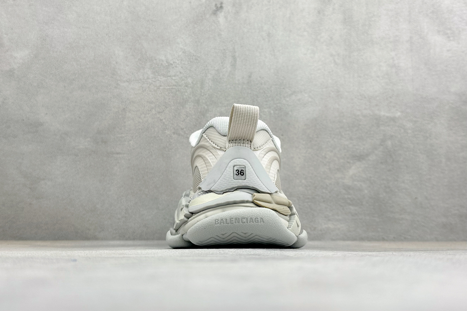 GO版Balenciaga巴黎世家 Triple S .2Gradient 厚底系带低帮老爹鞋 865851-WTRS2-9191-Top High Quatity Cheap Sneakers Fashion Clothing Clothes Bags handbags Shoes of all Brand wholesale With The best Quality And Beautiful Price from China Factory Chinese suppliers wholesaler seller GO版Balenciaga巴黎世家 Triple S .2Gradient 厚底系带低帮老爹鞋 865851-WTRS2-9191