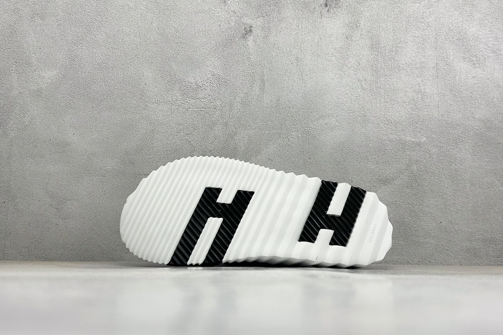 HERMES爱马仕 Infra系列 小牛皮厚底增高 一字拖鞋-Top High Quatity Cheap Sneakers Fashion Clothing Clothes Bags handbags Shoes of all Brand wholesale With The best Quality And Beautiful Price from China Factory Chinese suppliers wholesaler seller HERMES爱马仕 Infra系列 小牛皮厚底增高 一字拖鞋