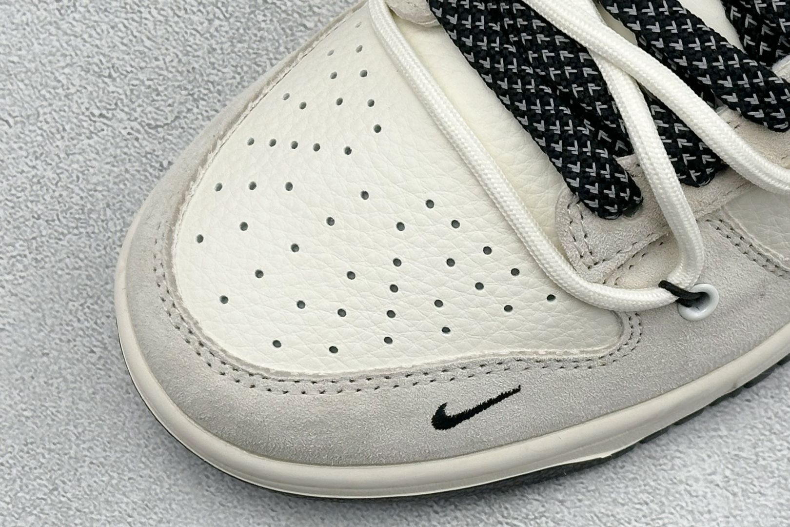潮鞋上新 质感拉满 SB DUNK LOW 经典低帮板鞋 XX3168-118-Top High Quatity Cheap Sneakers Fashion Clothing Clothes Bags handbags Shoes of all Brand wholesale With The best Quality And Beautiful Price from China Factory Chinese suppliers wholesaler seller 潮鞋上新 质感拉满 SB DUNK LOW 经典低帮板鞋 XX3168-118