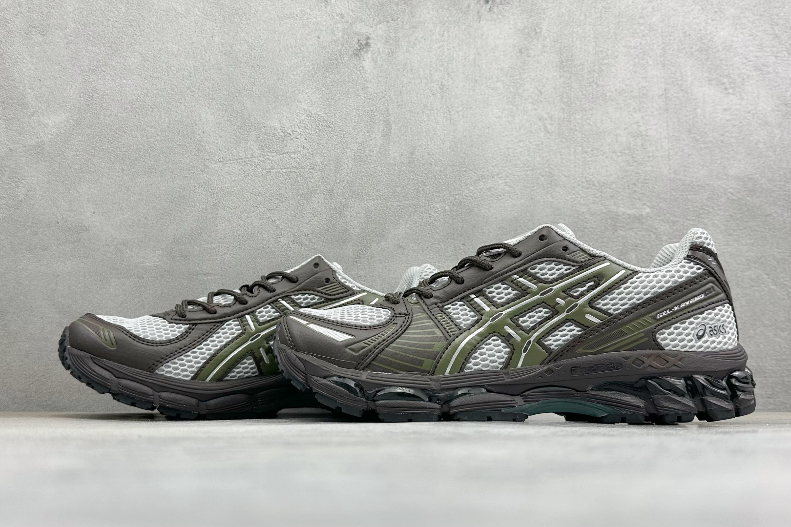 CH版Asics Gel-Kayano 12.1 亚瑟士 运动休闲透气专业跑鞋 1203B107-020-Top High Quatity Cheap Sneakers Fashion Clothing Clothes Bags handbags Shoes of all Brand wholesale With The best Quality And Beautiful Price from China Factory Chinese suppliers wholesaler seller CH版Asics Gel-Kayano 12.1 亚瑟士 运动休闲透气专业跑鞋 1203B107-020