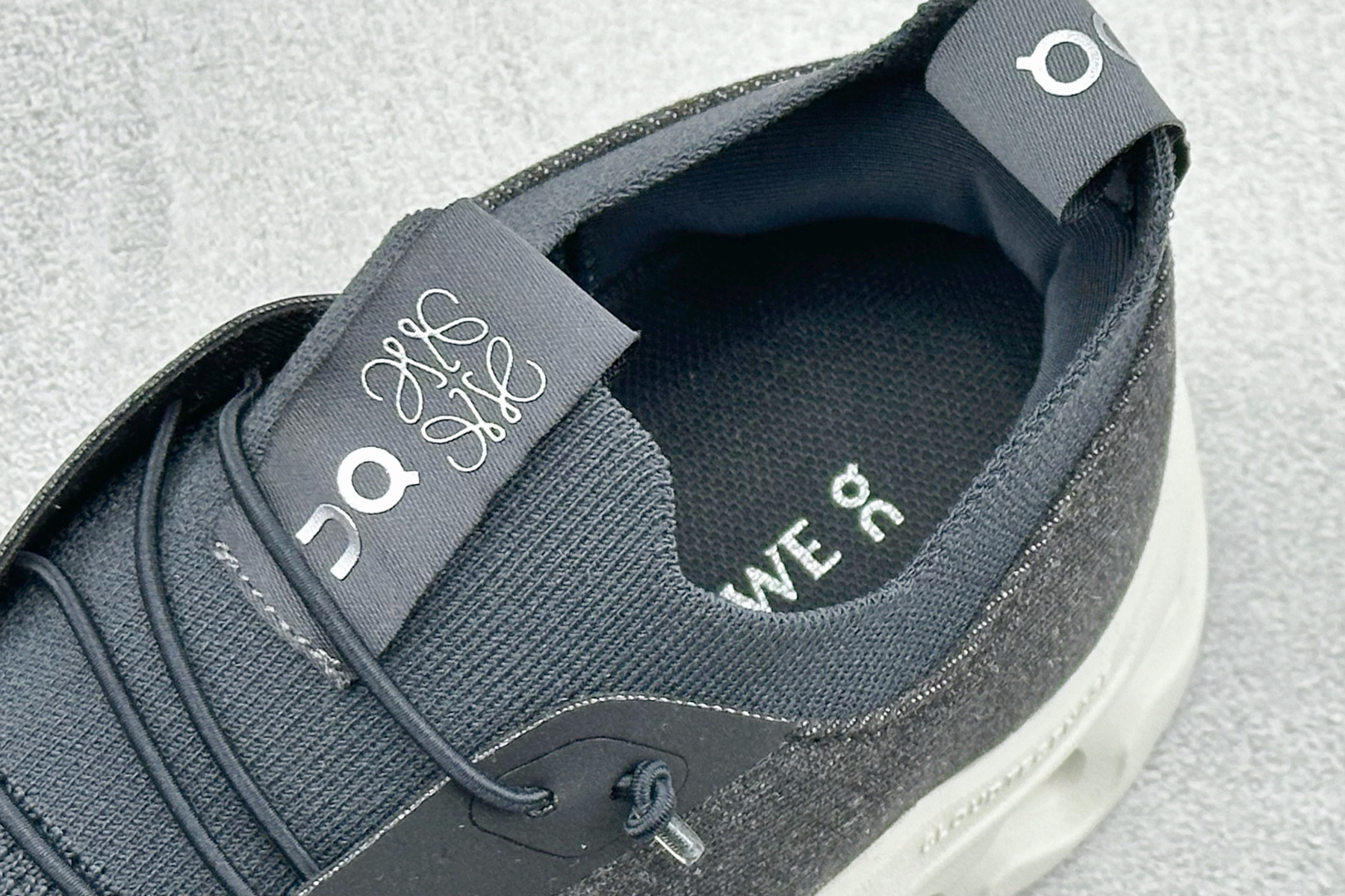 XF版LOEWE x On Cloudtilt 昂跑罗意威联名 圆头系带生活休闲鞋 3WF31174619-Top High Quatity Cheap Sneakers Fashion Clothing Clothes Bags handbags Shoes of all Brand wholesale With The best Quality And Beautiful Price from China Factory Chinese suppliers wholesaler seller XF版LOEWE x On Cloudtilt 昂跑罗意威联名 圆头系带生活休闲鞋 3WF31174619