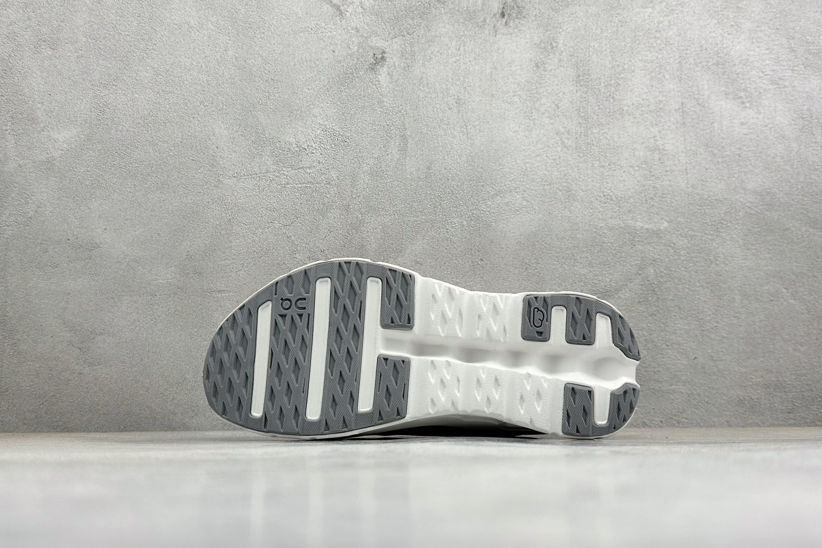 XF版On昂跑 Cloudtiit CL 户外街头机能风跑步鞋 3ME10054161-Top High Quatity Cheap Sneakers Fashion Clothing Clothes Bags handbags Shoes of all Brand wholesale With The best Quality And Beautiful Price from China Factory Chinese suppliers wholesaler seller XF版On昂跑 Cloudtiit CL 户外街头机能风跑步鞋 3ME10054161
