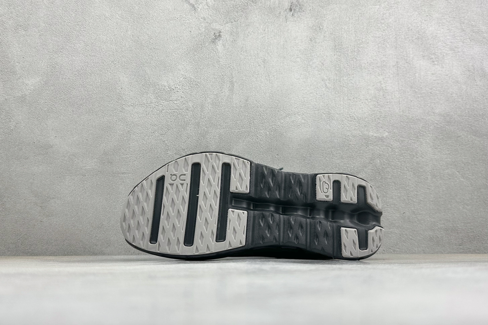 XF版On昂跑 Cloudtiit CL 户外街头机能风跑步鞋 3ME10994198-Top High Quatity Cheap Sneakers Fashion Clothing Clothes Bags handbags Shoes of all Brand wholesale With The best Quality And Beautiful Price from China Factory Chinese suppliers wholesaler seller XF版On昂跑 Cloudtiit CL 户外街头机能风跑步鞋 3ME10994198