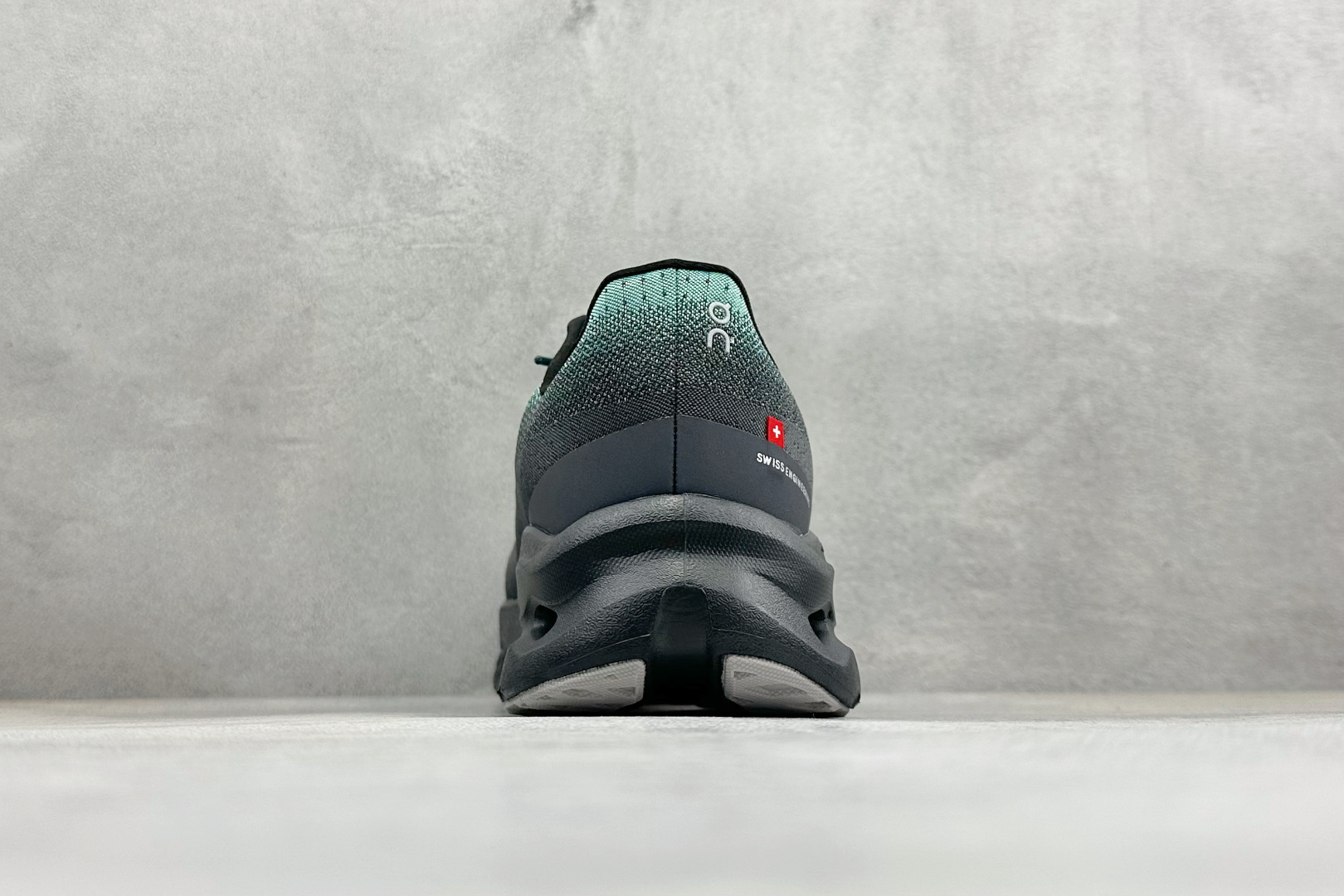 XF版On昂跑 Cloudtiit CL 户外街头机能风跑步鞋 3ME10994198-Top High Quatity Cheap Sneakers Fashion Clothing Clothes Bags handbags Shoes of all Brand wholesale With The best Quality And Beautiful Price from China Factory Chinese suppliers wholesaler seller XF版On昂跑 Cloudtiit CL 户外街头机能风跑步鞋 3ME10994198
