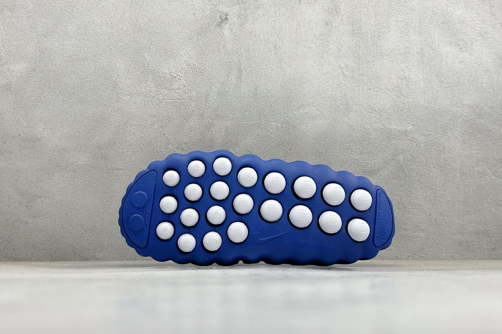 CK版NK Mind 001 黑科技足底按摩舒适贴合训练鞋 HQ4307-400-Top High Quatity Cheap Sneakers Fashion Clothing Clothes Bags handbags Shoes of all Brand wholesale With The best Quality And Beautiful Price from China Factory Chinese suppliers wholesaler seller CK版NK Mind 001 黑科技足底按摩舒适贴合训练鞋 HQ4307-400