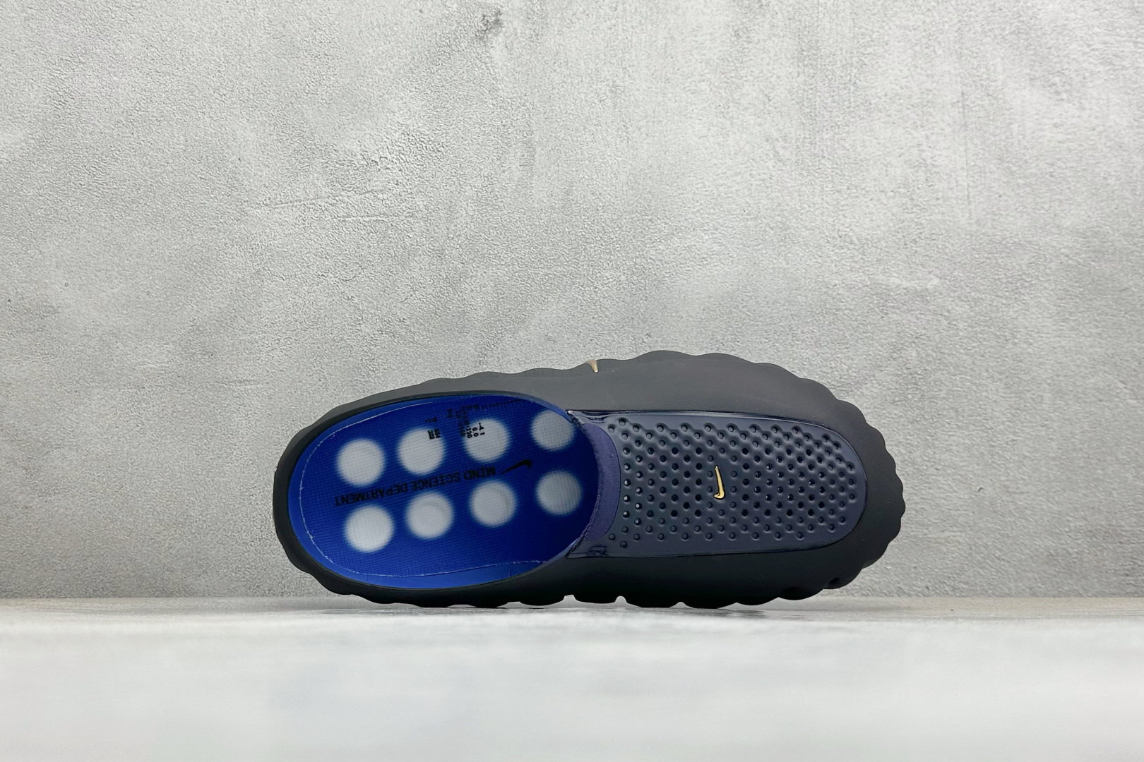 CK版NK Mind 001 黑科技足底按摩舒适贴合训练鞋 HQ4307-400-Top High Quatity Cheap Sneakers Fashion Clothing Clothes Bags handbags Shoes of all Brand wholesale With The best Quality And Beautiful Price from China Factory Chinese suppliers wholesaler seller CK版NK Mind 001 黑科技足底按摩舒适贴合训练鞋 HQ4307-400