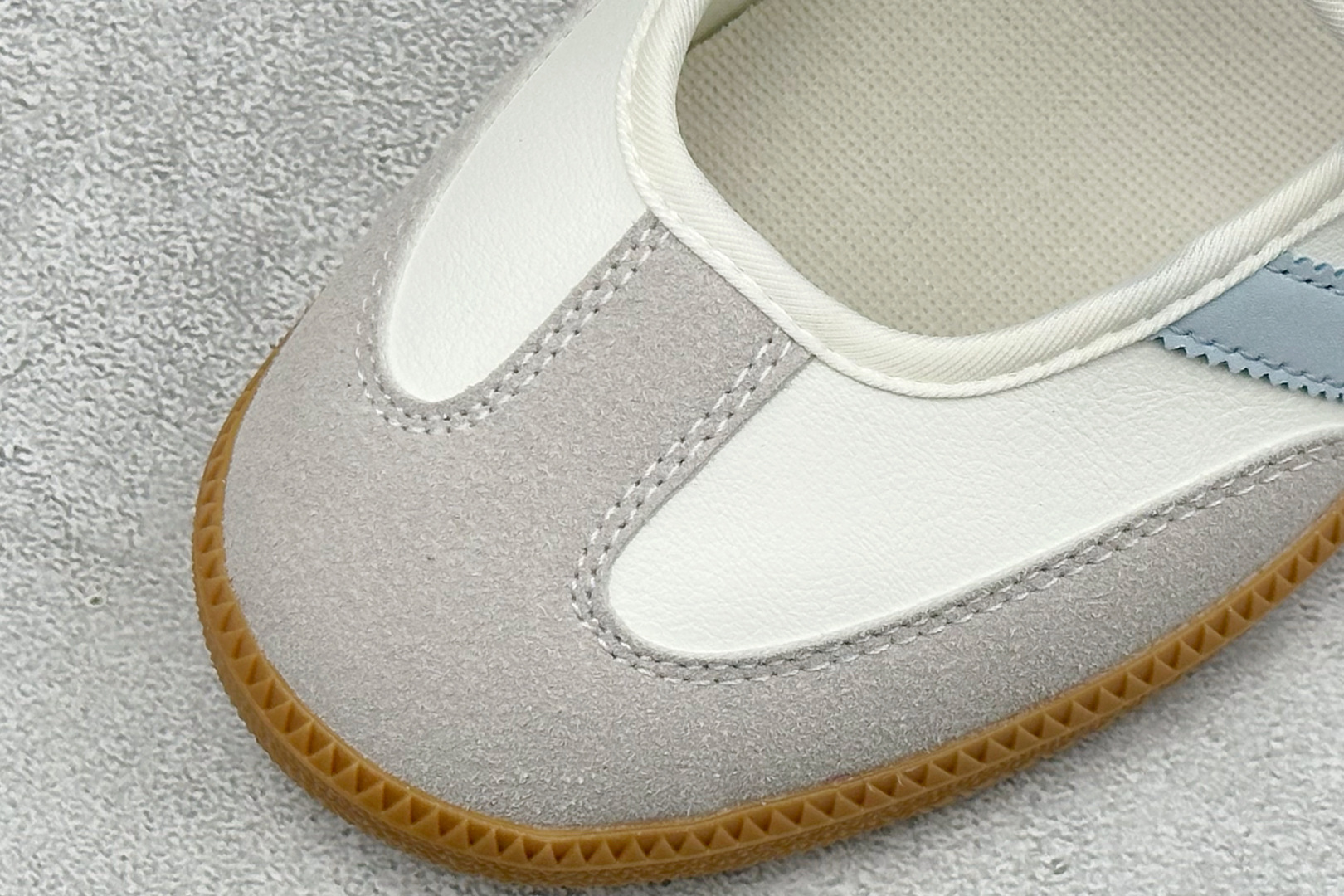 XR版AD SAMBA Jane W 玛丽珍鞋 炎夏鞋柜必备 JR7339-Top High Quatity Cheap Sneakers Fashion Clothing Clothes Bags handbags Shoes of all Brand wholesale With The best Quality And Beautiful Price from China Factory Chinese suppliers wholesaler seller XR版AD SAMBA Jane W 玛丽珍鞋 炎夏鞋柜必备 JR7339