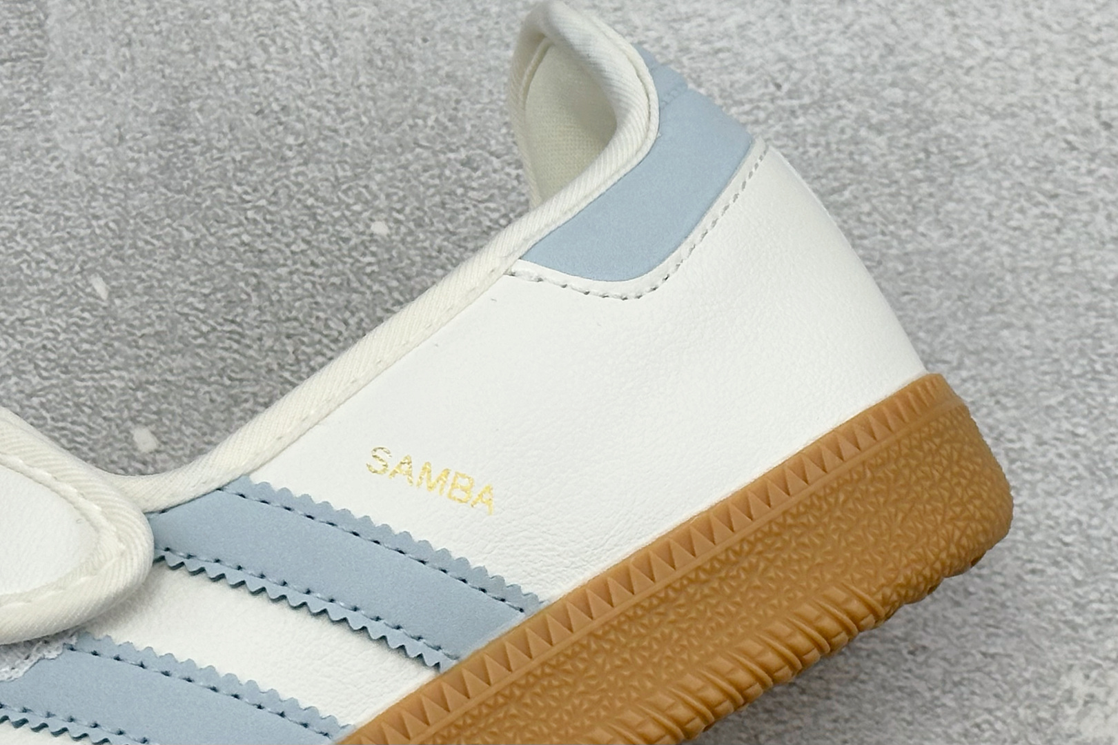 XR版AD SAMBA Jane W 玛丽珍鞋 炎夏鞋柜必备 JR7339-Top High Quatity Cheap Sneakers Fashion Clothing Clothes Bags handbags Shoes of all Brand wholesale With The best Quality And Beautiful Price from China Factory Chinese suppliers wholesaler seller XR版AD SAMBA Jane W 玛丽珍鞋 炎夏鞋柜必备 JR7339