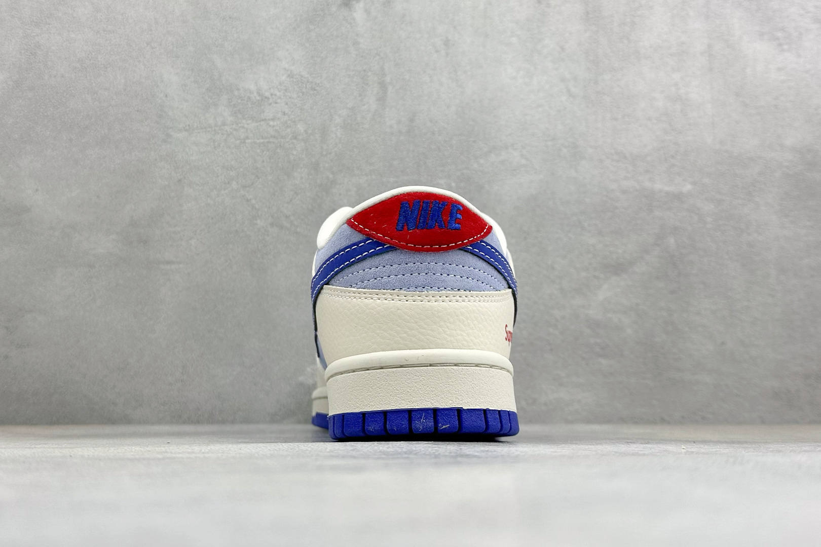 Nike SB Dunk Low 联名款 高端定制 低帮休闲滑板鞋 TX1688-005-Top High Quatity Cheap Sneakers Fashion Clothing Clothes Bags handbags Shoes of all Brand wholesale With The best Quality And Beautiful Price from China Factory Chinese suppliers wholesaler seller Nike SB Dunk Low 联名款 高端定制 低帮休闲滑板鞋 TX1688-005