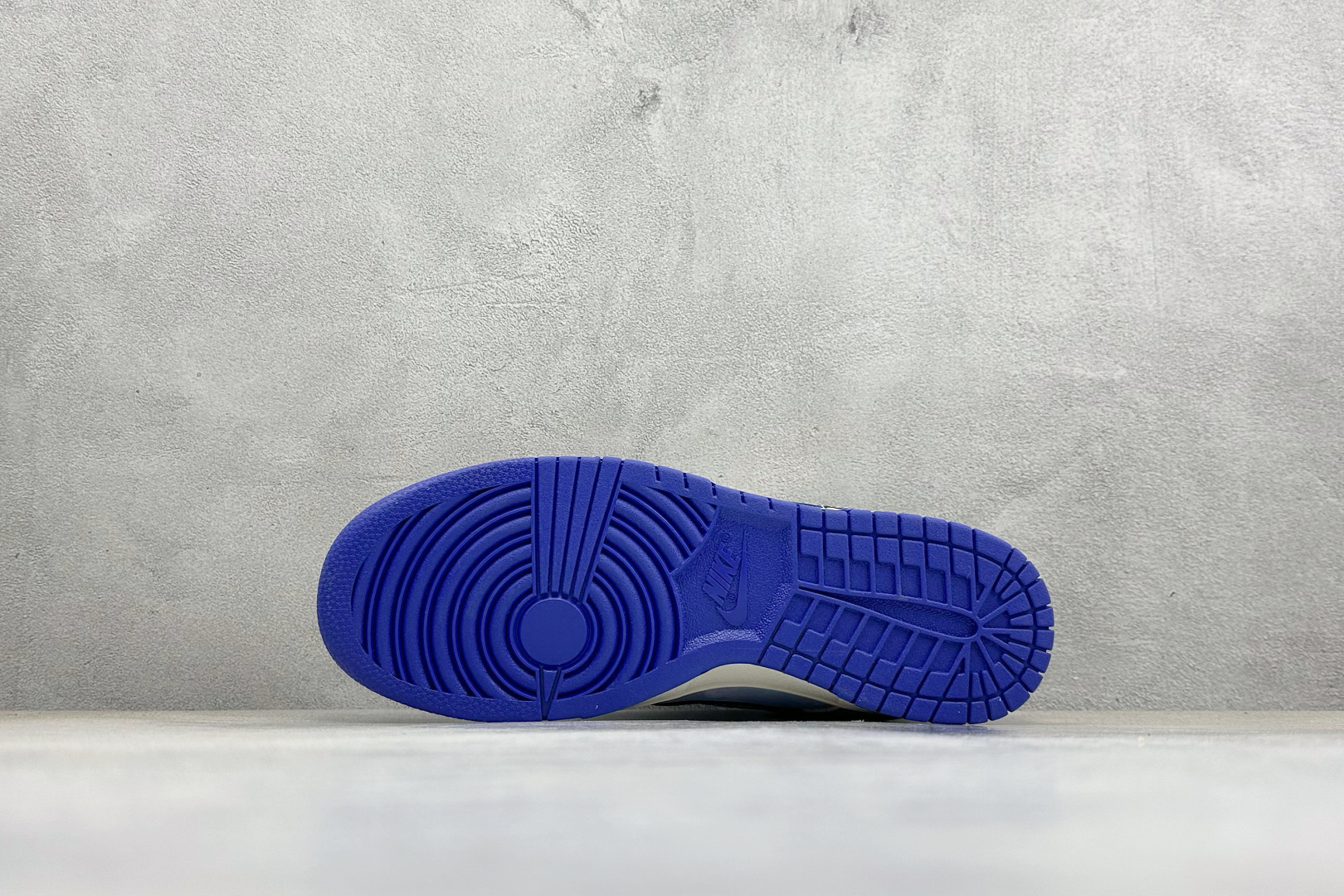 Nike SB Dunk Low 联名款 高端定制 低帮休闲滑板鞋 TX1688-005-Top High Quatity Cheap Sneakers Fashion Clothing Clothes Bags handbags Shoes of all Brand wholesale With The best Quality And Beautiful Price from China Factory Chinese suppliers wholesaler seller Nike SB Dunk Low 联名款 高端定制 低帮休闲滑板鞋 TX1688-005