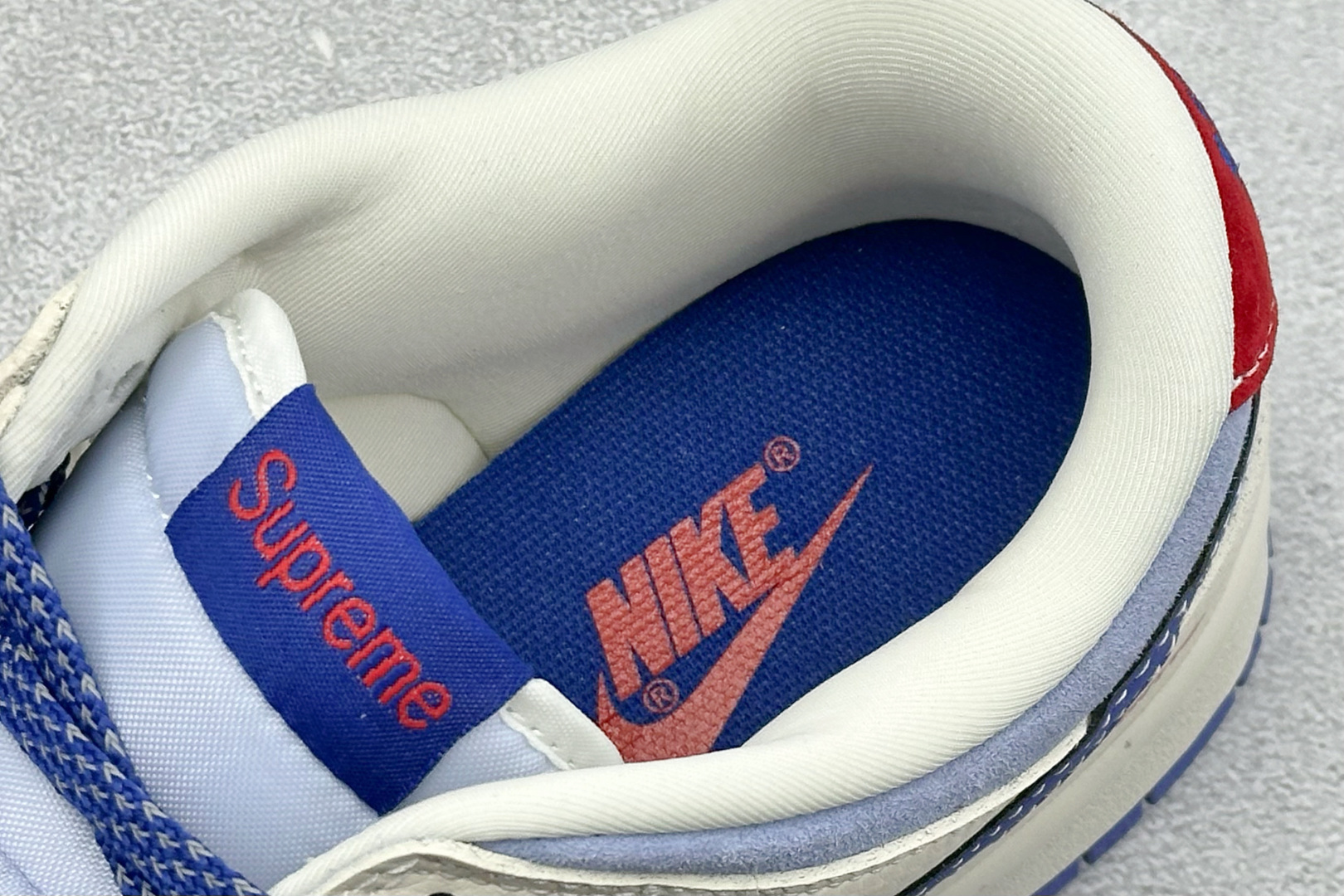 Nike SB Dunk Low 联名款 高端定制 低帮休闲滑板鞋 TX1688-005-Top High Quatity Cheap Sneakers Fashion Clothing Clothes Bags handbags Shoes of all Brand wholesale With The best Quality And Beautiful Price from China Factory Chinese suppliers wholesaler seller Nike SB Dunk Low 联名款 高端定制 低帮休闲滑板鞋 TX1688-005
