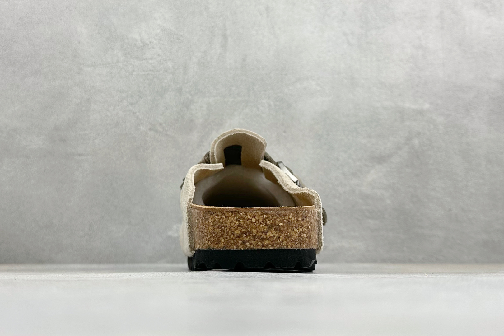 德国百年知名鞋履品牌·博肯 Birkenstock 半拖 0560771 灰色麻花-Top High Quatity Cheap Sneakers Fashion Clothing Clothes Bags handbags Shoes of all Brand wholesale With The best Quality And Beautiful Price from China Factory Chinese suppliers wholesaler seller 德国百年知名鞋履品牌·博肯 Birkenstock 半拖 0560771 灰色麻花