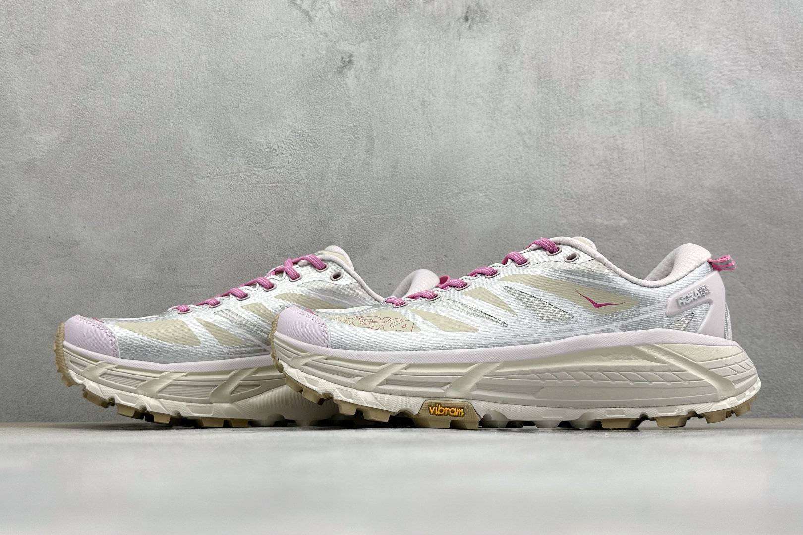 H版Hoka One One Mafate Speed 2 玛法特低帮厚底轻量户外运动鞋 1126851-SVRL-Top High Quatity Cheap Sneakers Fashion Clothing Clothes Bags handbags Shoes of all Brand wholesale With The best Quality And Beautiful Price from China Factory Chinese suppliers wholesaler seller H版Hoka One One Mafate Speed 2 玛法特低帮厚底轻量户外运动鞋 1126851-SVRL