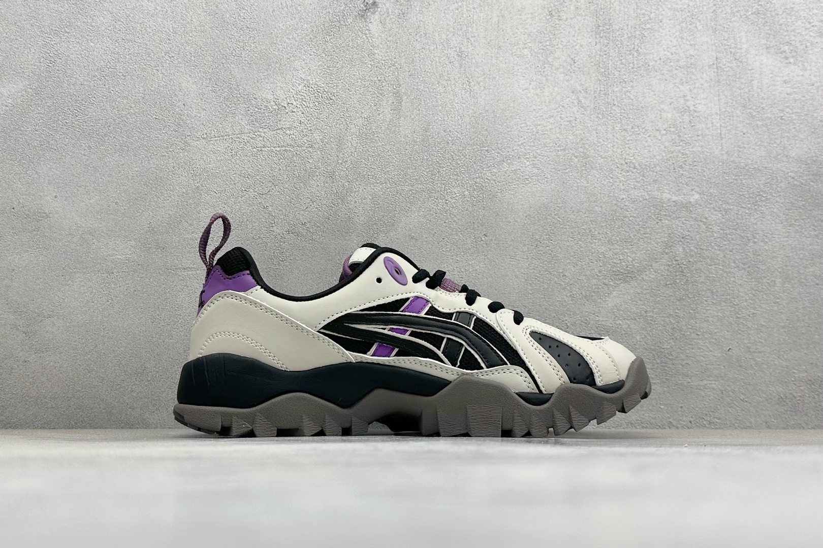 Asics Gel-Truck 织物合成革 简约 低帮 生活休闲鞋 1203A485-001