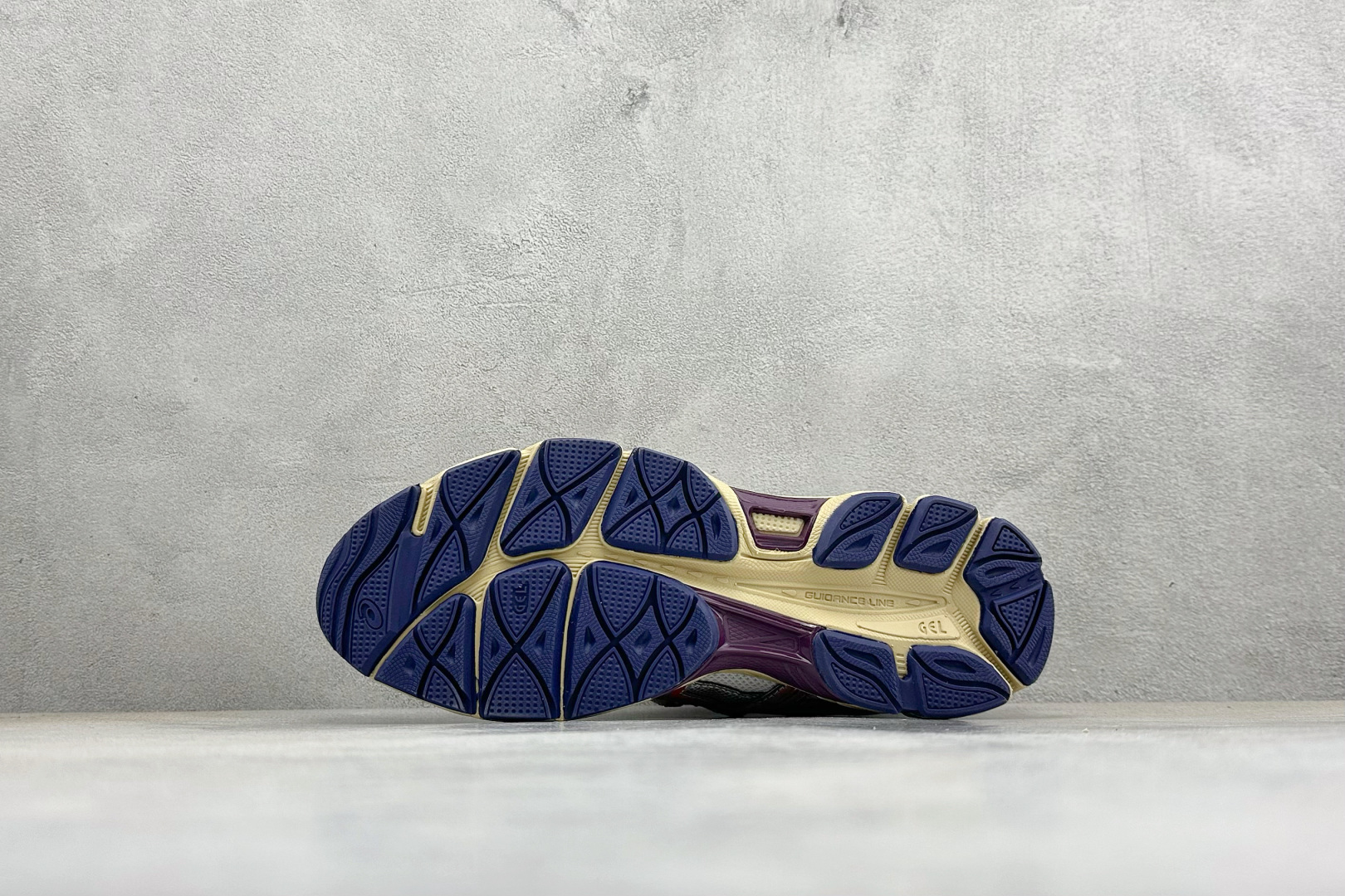 Asics Gel-Cumulus 16 亚瑟士 防滑耐磨 休闲运动鞋 1203B115-100-Top High Quatity Cheap Sneakers Fashion Clothing Clothes Bags handbags Shoes of all Brand wholesale With The best Quality And Beautiful Price from China Factory Chinese suppliers wholesaler seller Asics Gel-Cumulus 16 亚瑟士 防滑耐磨 休闲运动鞋 1203B115-100