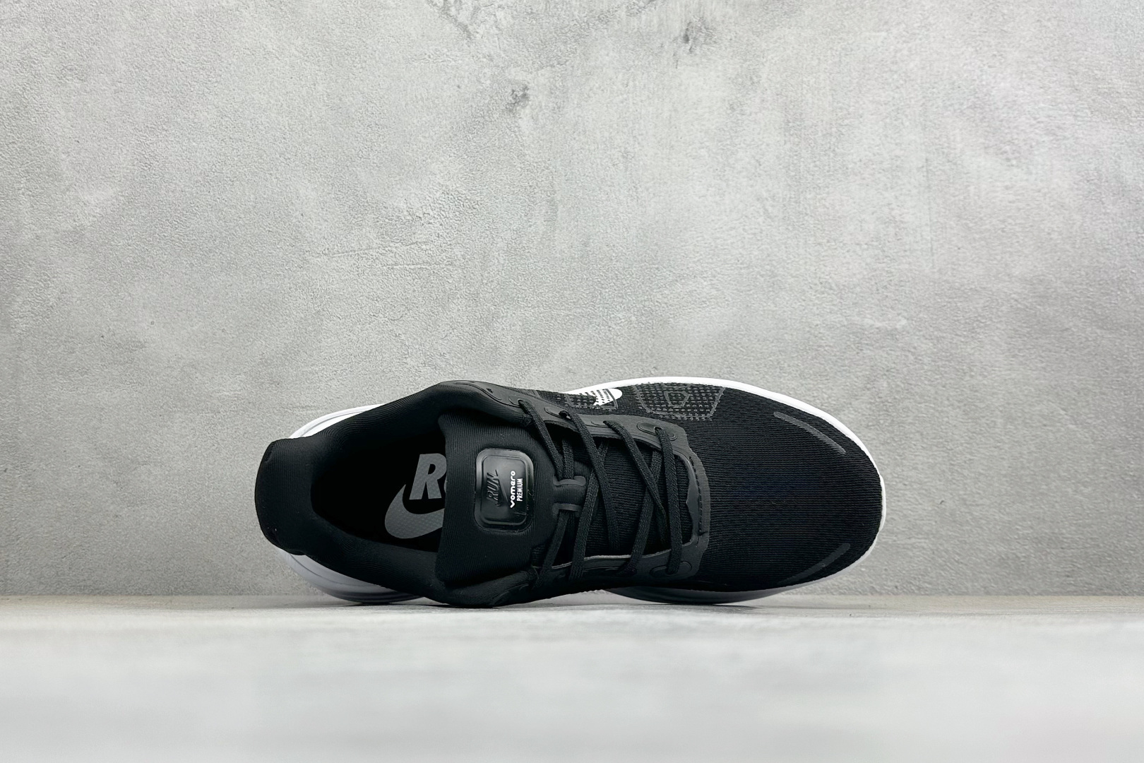 GS版Nike VOMERO PREMIUM 耐克 舒适减震防滑低帮跑步鞋 全掌ReactX泡绵中底 HQ2050-007-Top High Quatity Cheap Sneakers Fashion Clothing Clothes Bags handbags Shoes of all Brand wholesale With The best Quality And Beautiful Price from China Factory Chinese suppliers wholesaler seller GS版Nike VOMERO PREMIUM 耐克 舒适减震防滑低帮跑步鞋 全掌ReactX泡绵中底 HQ2050-007