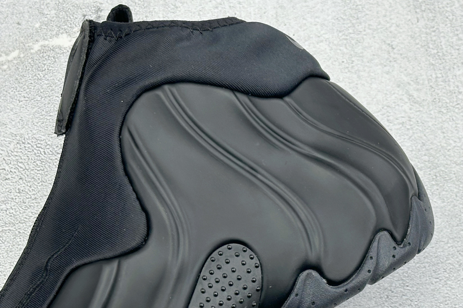 纯原Nike Air Flightposite One 飞行风一代系列中帮休闲运动文化篮球鞋“碳板黑风” FV5582-001-Top High Quatity Cheap Sneakers Fashion Clothing Clothes Bags handbags Shoes of all Brand wholesale With The best Quality And Beautiful Price from China Factory Chinese suppliers wholesaler seller 纯原Nike Air Flightposite One 飞行风一代系列中帮休闲运动文化篮球鞋“碳板黑风” FV5582-001