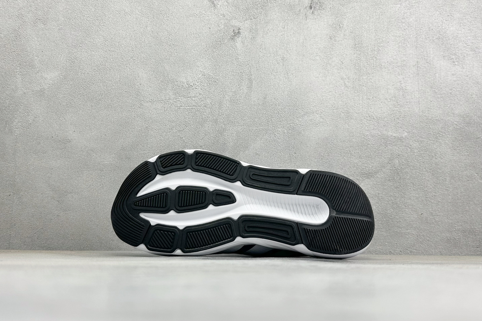 TD版ADIZERO GALAXY 8 舒适百搭耐磨防滑 低帮跑步鞋 KJ8311-Top High Quatity Cheap Sneakers Fashion Clothing Clothes Bags handbags Shoes of all Brand wholesale With The best Quality And Beautiful Price from China Factory Chinese suppliers wholesaler seller TD版ADIZERO GALAXY 8 舒适百搭耐磨防滑 低帮跑步鞋 KJ8311