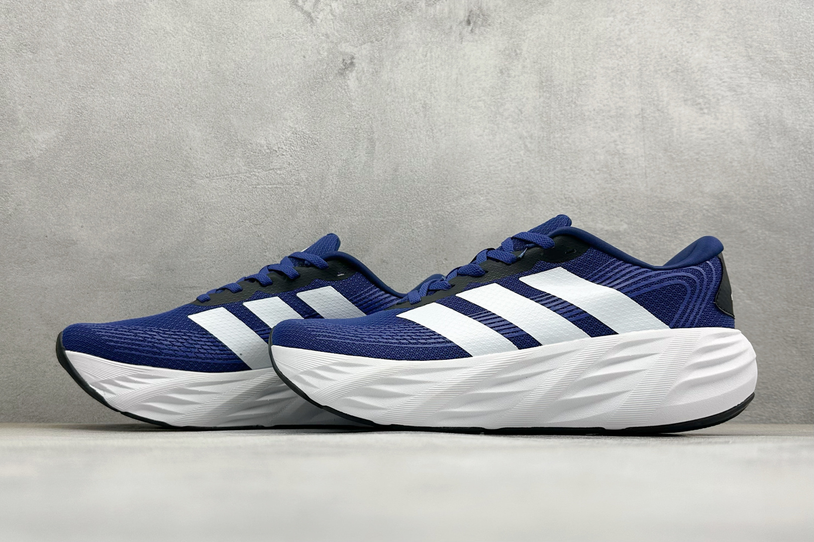 TD版ADIZERO GALAXY 8 舒适百搭耐磨防滑 低帮跑步鞋 KJ8311-Top High Quatity Cheap Sneakers Fashion Clothing Clothes Bags handbags Shoes of all Brand wholesale With The best Quality And Beautiful Price from China Factory Chinese suppliers wholesaler seller TD版ADIZERO GALAXY 8 舒适百搭耐磨防滑 低帮跑步鞋 KJ8311