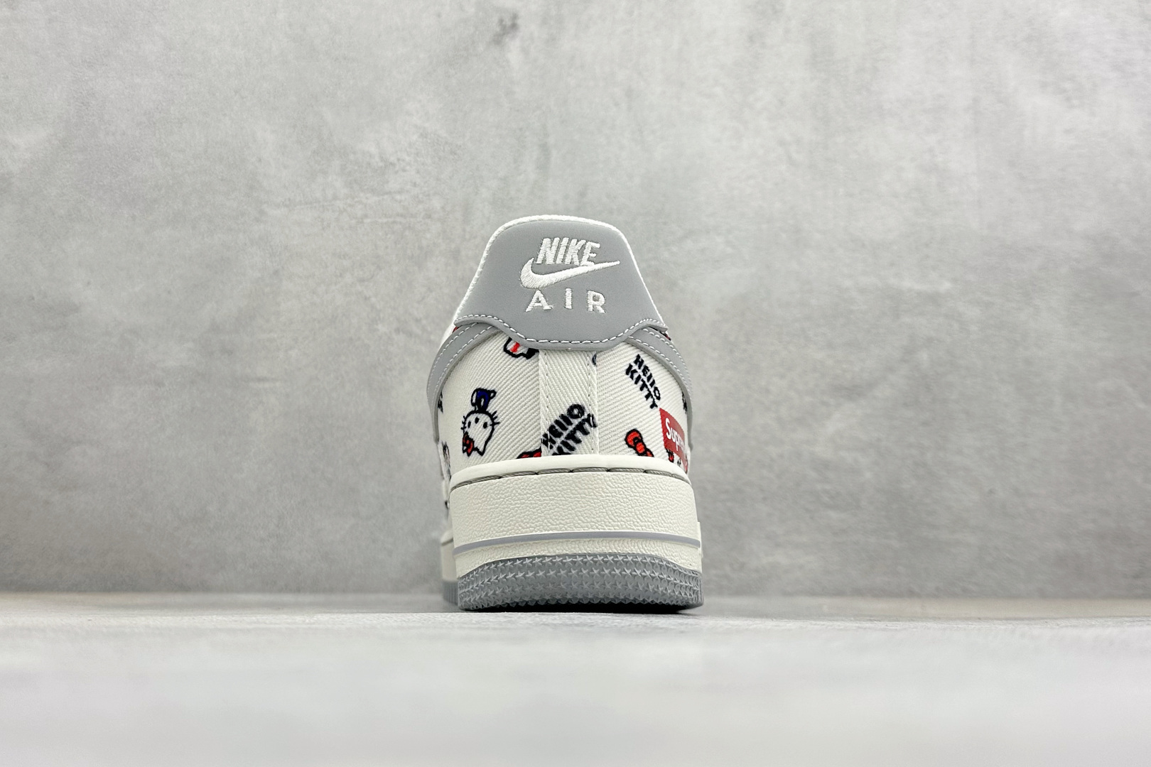 SC版Hello Kitty x Nike Air Force 1'07 Low 空军一号低帮休闲板鞋 NH0601-608-Top High Quatity Cheap Sneakers Fashion Clothing Clothes Bags handbags Shoes of all Brand wholesale With The best Quality And Beautiful Price from China Factory Chinese suppliers wholesaler seller SC版Hello Kitty x Nike Air Force 1'07 Low 空军一号低帮休闲板鞋 NH0601-608