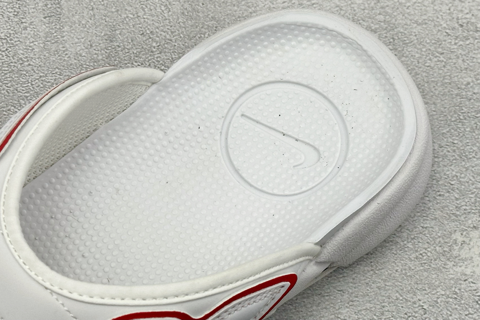 Y版Nike MORE Uptempo Slide 皮蓬拖鞋系列 “大AIR” FD9884-100-Top High Quatity Cheap Sneakers Fashion Clothing Clothes Bags handbags Shoes of all Brand wholesale With The best Quality And Beautiful Price from China Factory Chinese suppliers wholesaler seller Y版Nike MORE Uptempo Slide 皮蓬拖鞋系列 “大AIR” FD9884-100