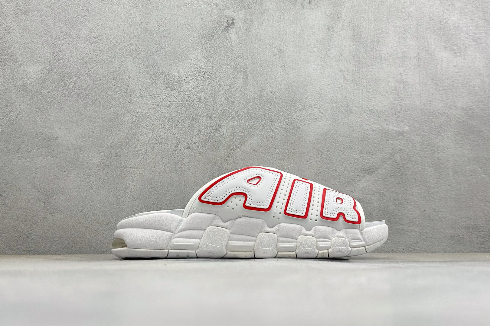 Y版Nike MORE Uptempo Slide 皮蓬拖鞋系列 “大AIR” FD9884-100-Top High Quatity Cheap Sneakers Fashion Clothing Clothes Bags handbags Shoes of all Brand wholesale With The best Quality And Beautiful Price from China Factory Chinese suppliers wholesaler seller Y版Nike MORE Uptempo Slide 皮蓬拖鞋系列 “大AIR” FD9884-100
