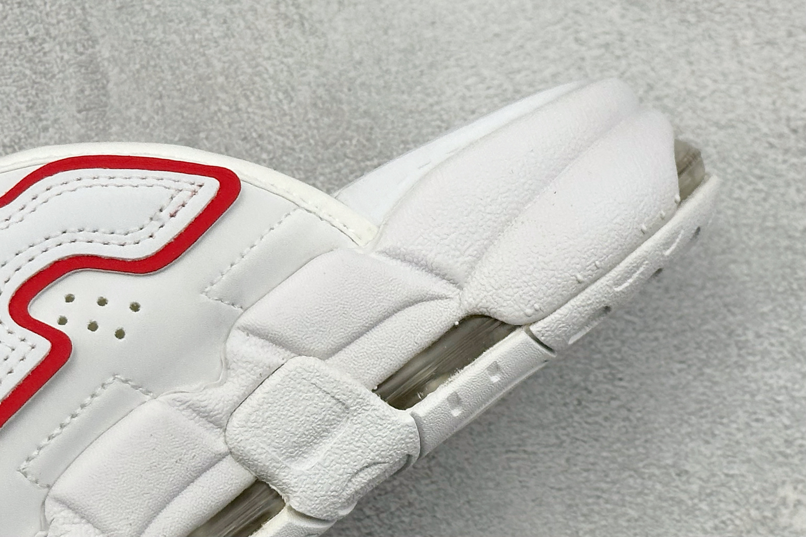 Y版Nike MORE Uptempo Slide 皮蓬拖鞋系列 “大AIR” FD9884-100-Top High Quatity Cheap Sneakers Fashion Clothing Clothes Bags handbags Shoes of all Brand wholesale With The best Quality And Beautiful Price from China Factory Chinese suppliers wholesaler seller Y版Nike MORE Uptempo Slide 皮蓬拖鞋系列 “大AIR” FD9884-100