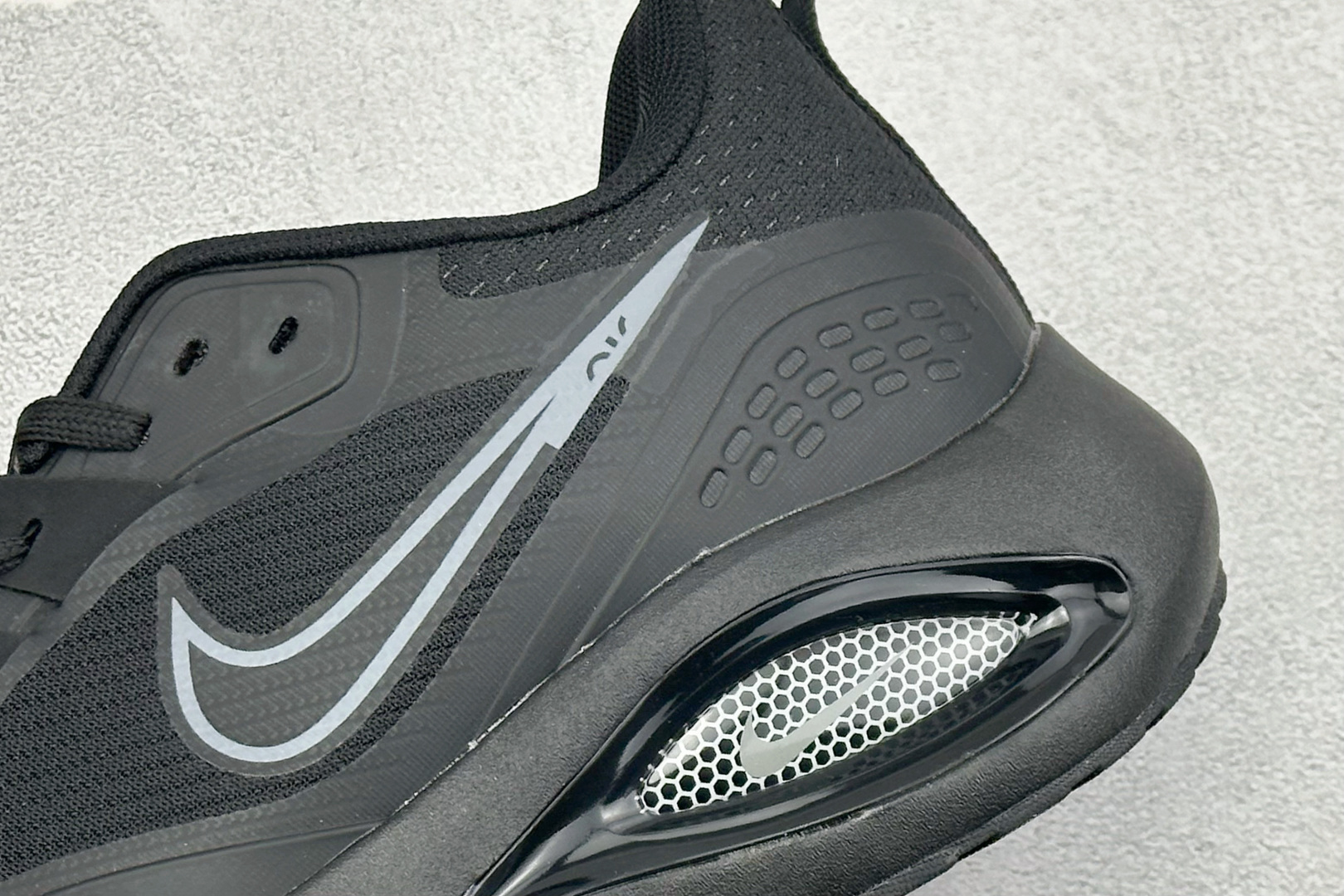 NIKE ZOOM WINFLO 网面休闲跑步鞋 超轻耐磨缓震 时尚休闲 健身运动 马拉松跑步鞋 DA9836-007-Top High Quatity Cheap Sneakers Fashion Clothing Clothes Bags handbags Shoes of all Brand wholesale With The best Quality And Beautiful Price from China Factory Chinese suppliers wholesaler seller NIKE ZOOM WINFLO 网面休闲跑步鞋 超轻耐磨缓震 时尚休闲 健身运动 马拉松跑步鞋 DA9836-007