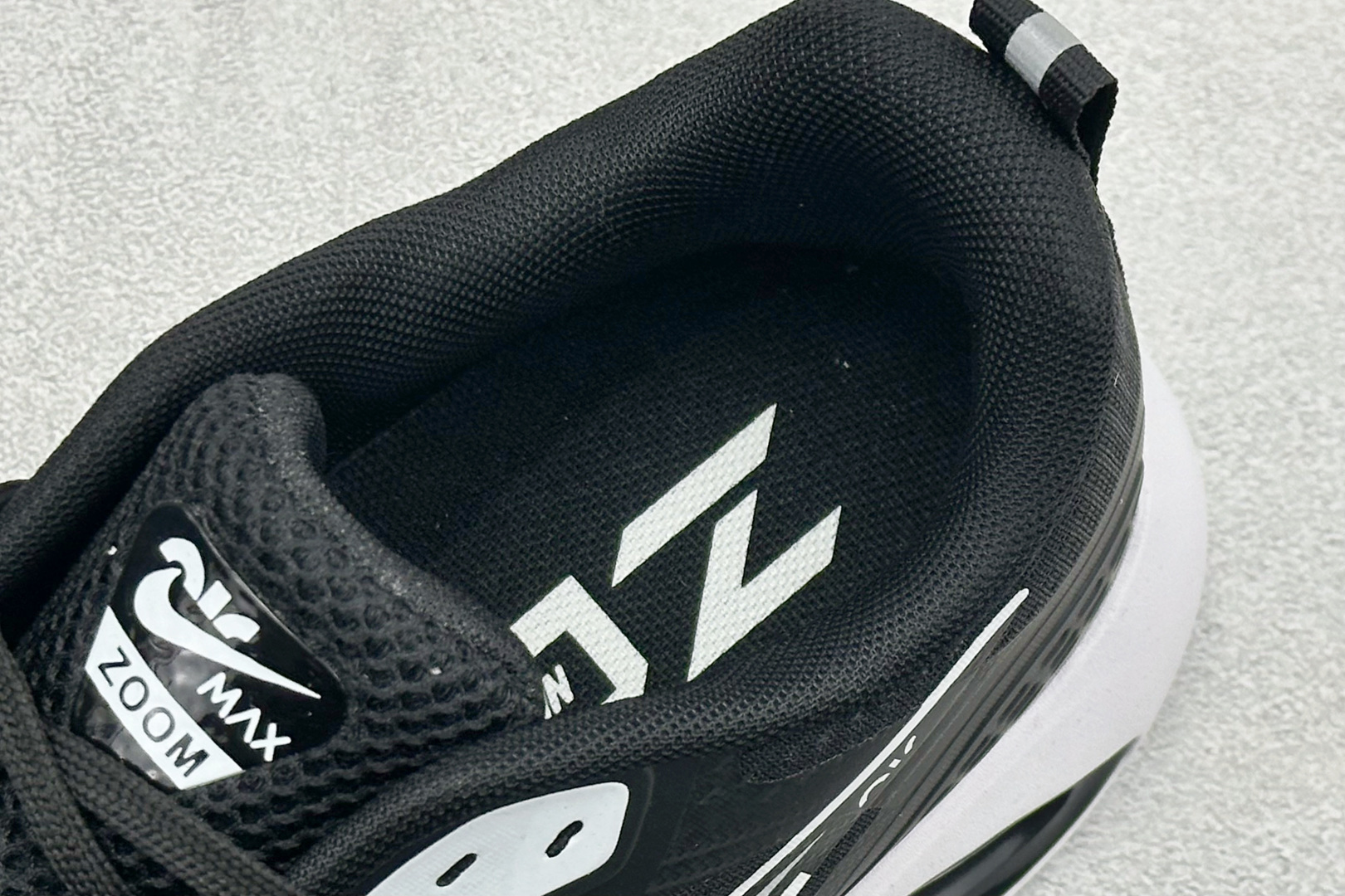 NIKE ZOOM WINFLO 网面休闲跑步鞋 超轻耐磨缓震 时尚休闲 健身运动 马拉松跑步鞋 DA9836-011-Top High Quatity Cheap Sneakers Fashion Clothing Clothes Bags handbags Shoes of all Brand wholesale With The best Quality And Beautiful Price from China Factory Chinese suppliers wholesaler seller NIKE ZOOM WINFLO 网面休闲跑步鞋 超轻耐磨缓震 时尚休闲 健身运动 马拉松跑步鞋 DA9836-011