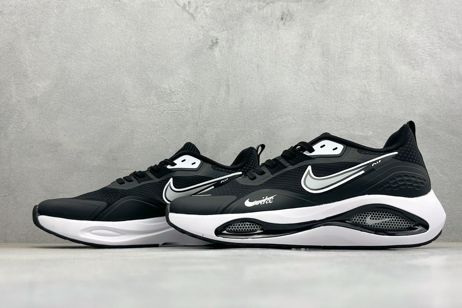 NIKE ZOOM WINFLO 网面休闲跑步鞋 超轻耐磨缓震 时尚休闲 健身运动 马拉松跑步鞋 DA9836-011-Top High Quatity Cheap Sneakers Fashion Clothing Clothes Bags handbags Shoes of all Brand wholesale With The best Quality And Beautiful Price from China Factory Chinese suppliers wholesaler seller NIKE ZOOM WINFLO 网面休闲跑步鞋 超轻耐磨缓震 时尚休闲 健身运动 马拉松跑步鞋 DA9836-011