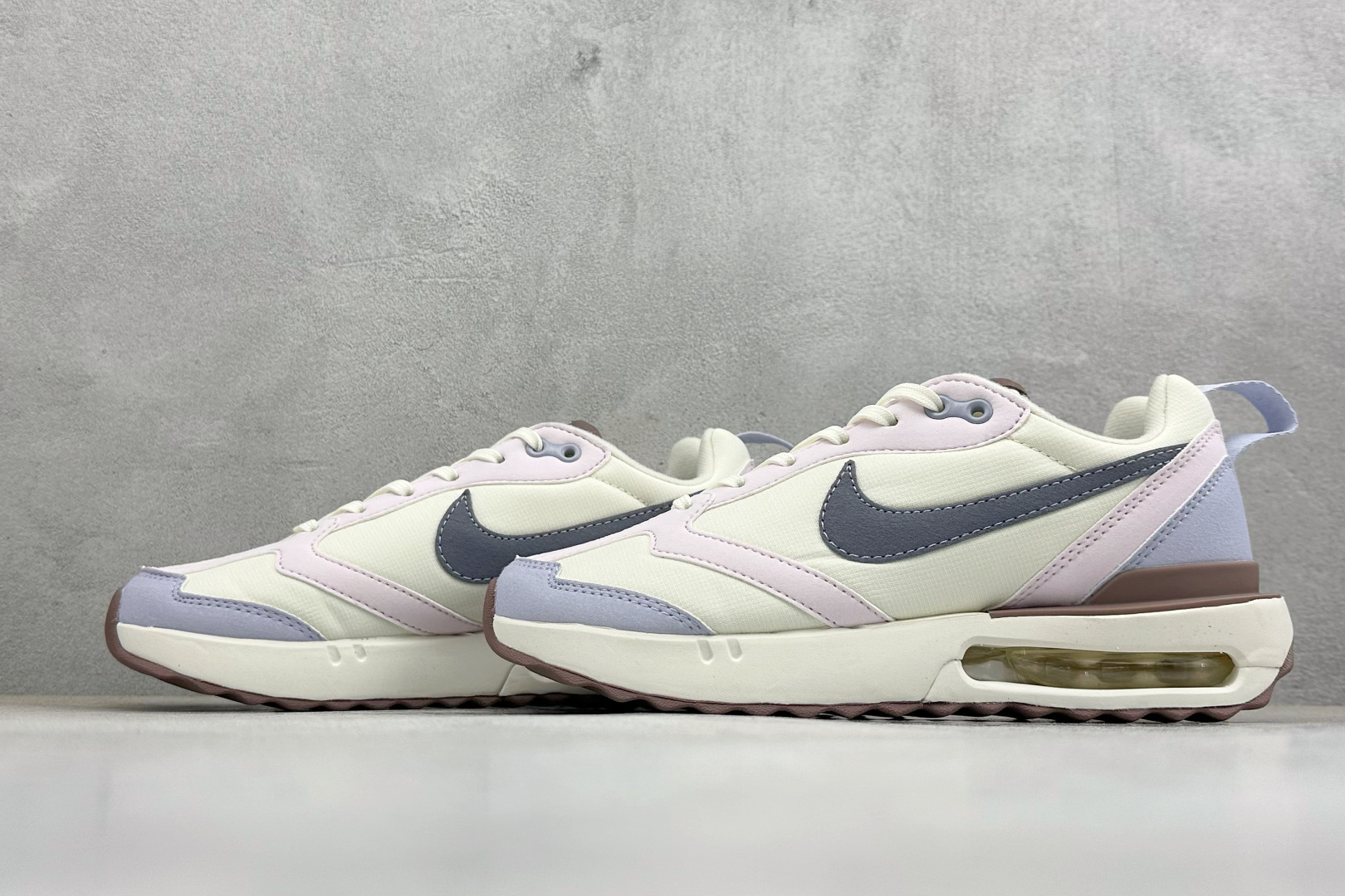 NK Air Max Dawn 黎明系列低帮气垫百搭休闲运动慢跑鞋 IO7603-001-Top High Quatity Cheap Sneakers Fashion Clothing Clothes Bags handbags Shoes of all Brand wholesale With The best Quality And Beautiful Price from China Factory Chinese suppliers wholesaler seller NK Air Max Dawn 黎明系列低帮气垫百搭休闲运动慢跑鞋 IO7603-001
