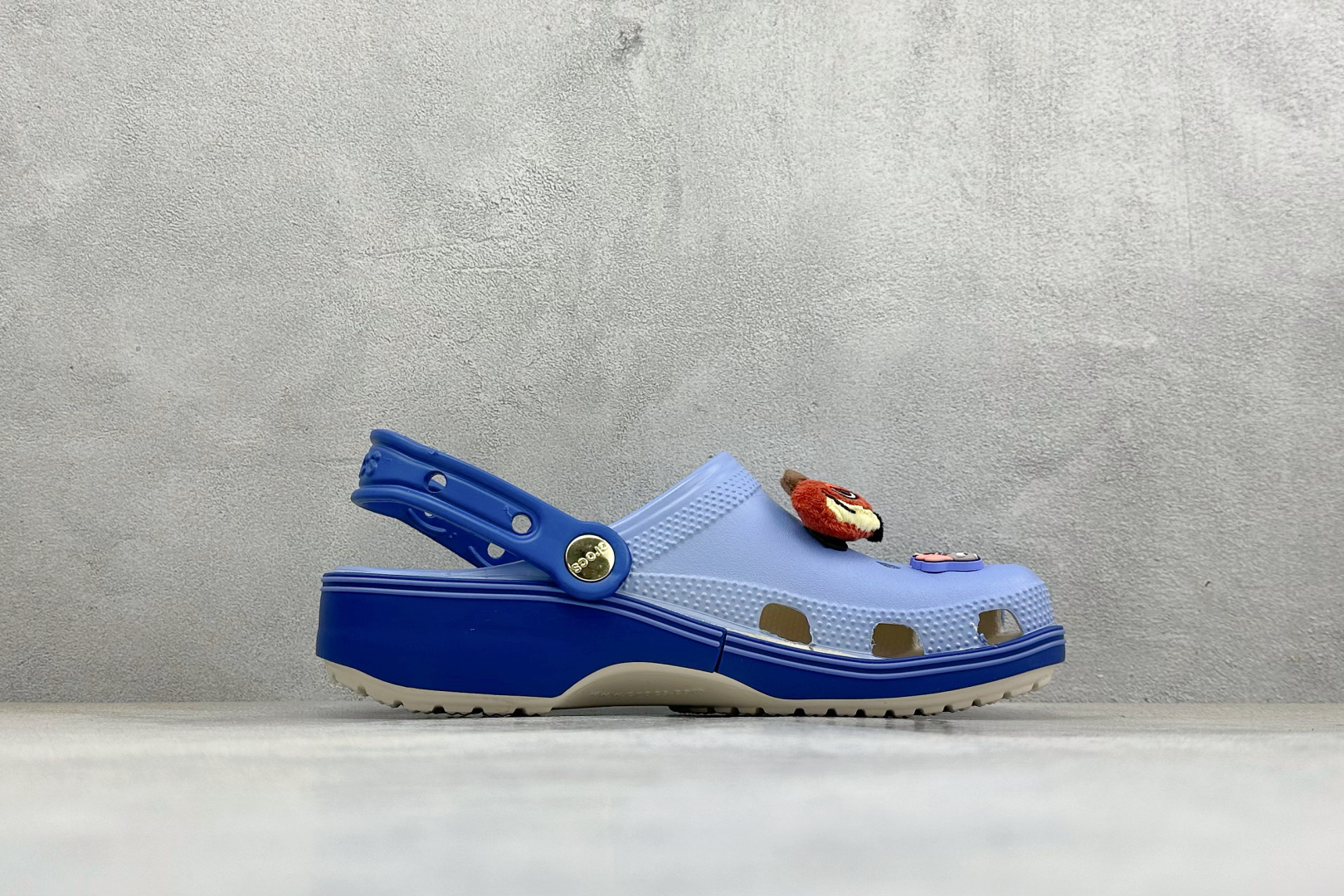 原装 Crocs卡洛驰 卡通拖鞋 210552-90H-Top High Quatity Cheap Sneakers Fashion Clothing Clothes Bags handbags Shoes of all Brand wholesale With The best Quality And Beautiful Price from China Factory Chinese suppliers wholesaler seller 原装 Crocs卡洛驰 卡通拖鞋 210552-90H