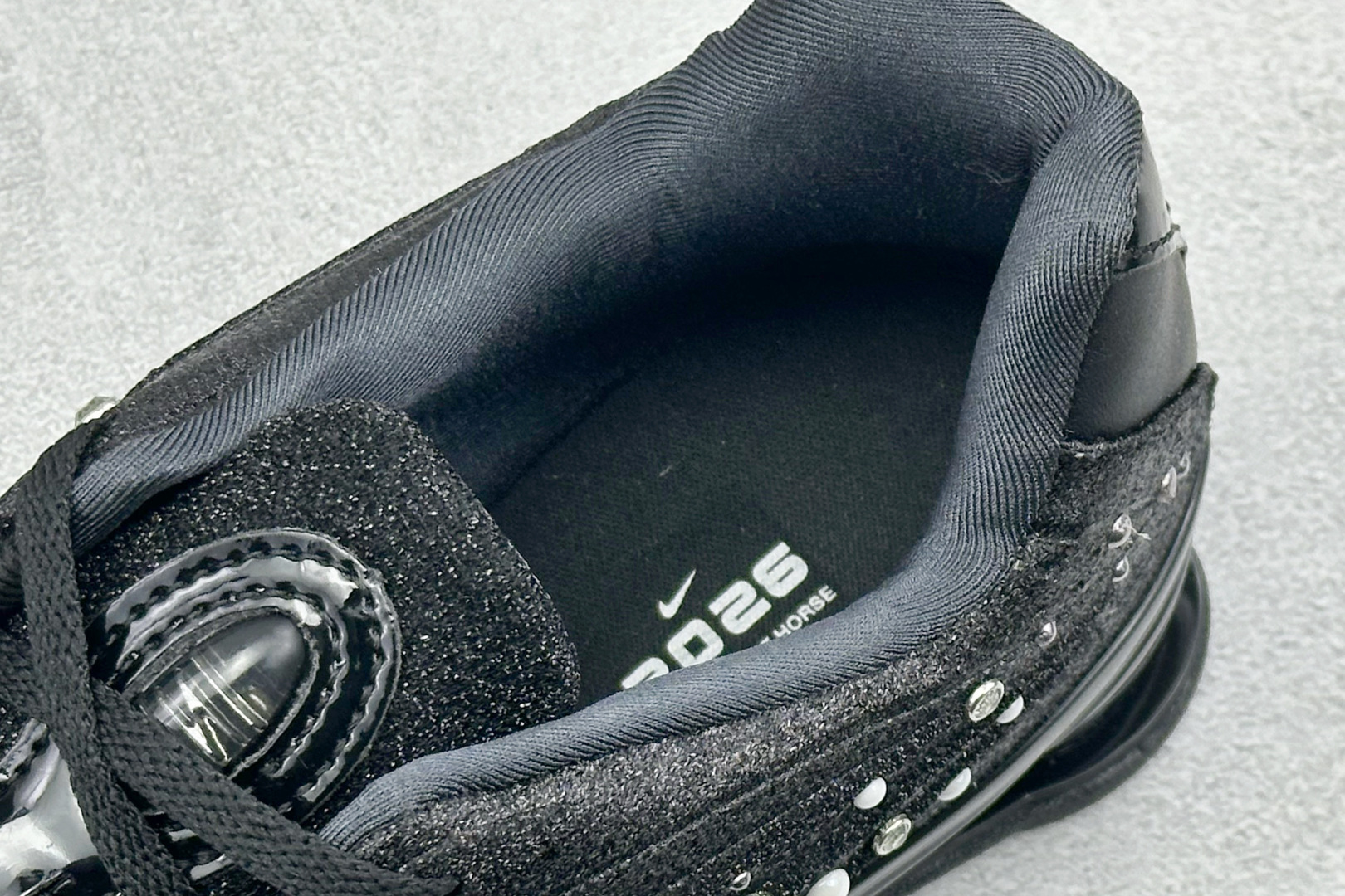 BF版Nike ShZ 耐克专利弹簧气柱跑步鞋 IQ1157-010-Top High Quatity Cheap Sneakers Fashion Clothing Clothes Bags handbags Shoes of all Brand wholesale With The best Quality And Beautiful Price from China Factory Chinese suppliers wholesaler seller BF版Nike ShZ 耐克专利弹簧气柱跑步鞋 IQ1157-010