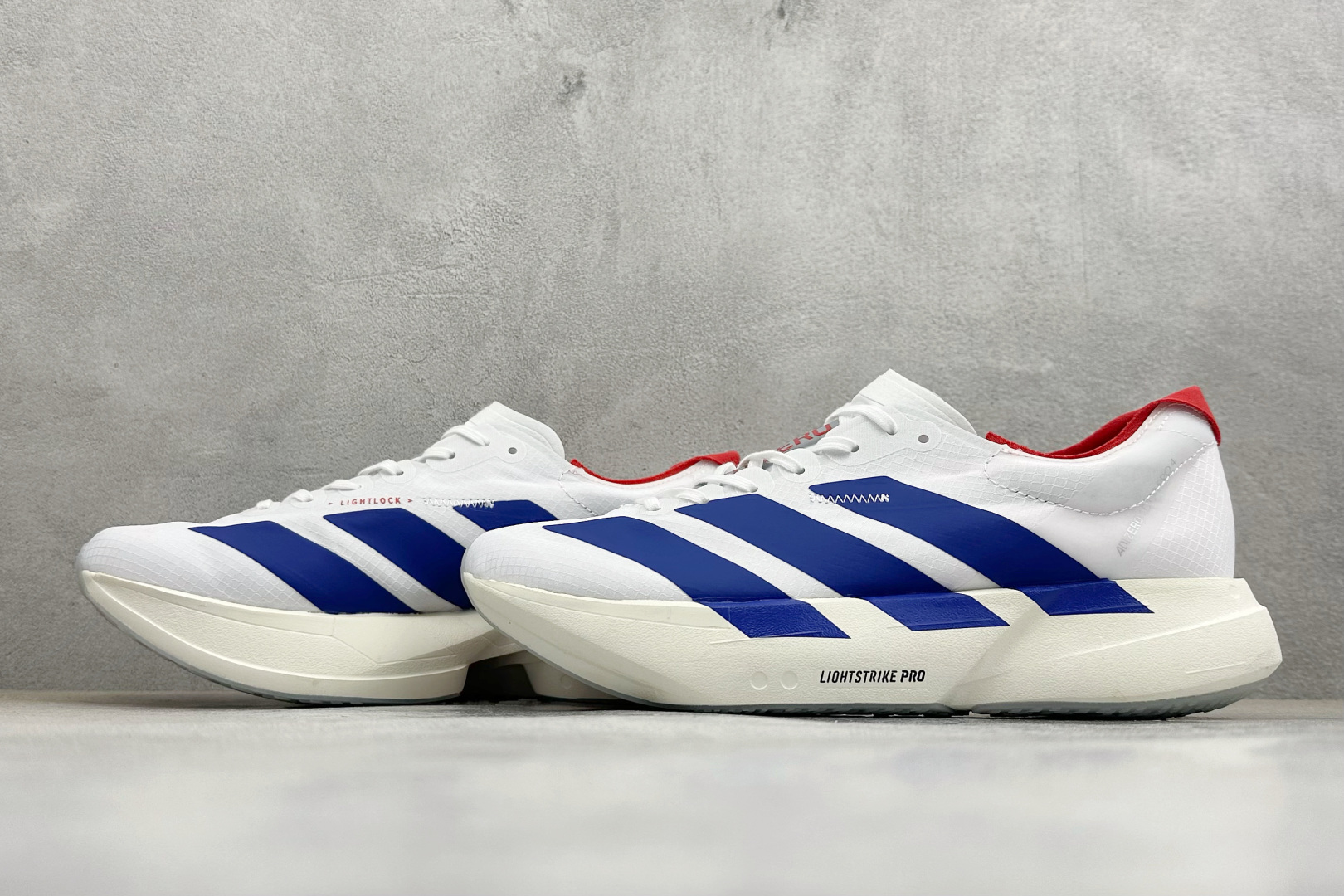 Adidas Adizero Adios 4 M 阿迪透气轻盈低帮跑步鞋 JP6624