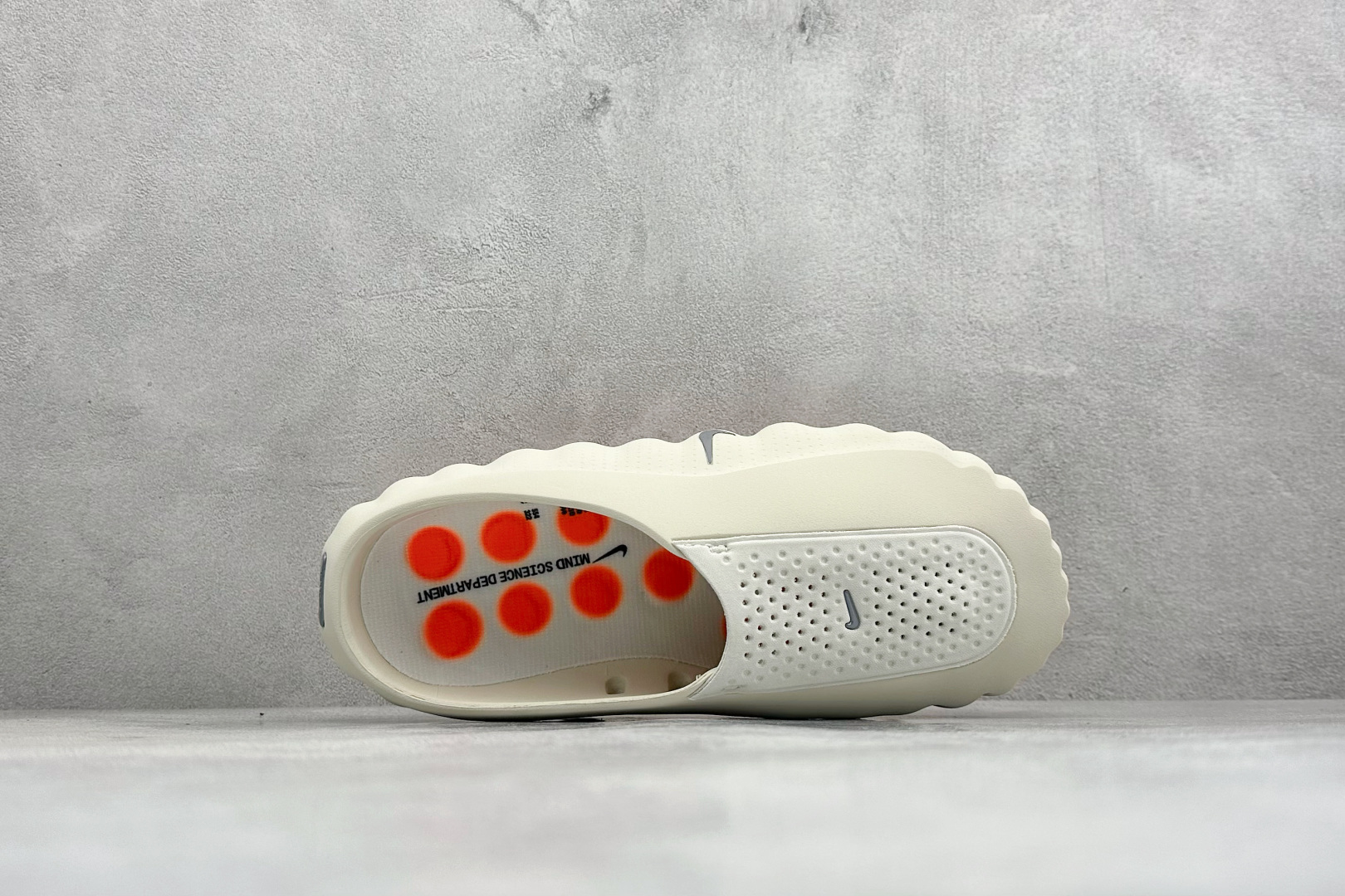 D版Nike Mind 001 神经科学足底按摩包头拖鞋 HQ4307-002-Top High Quatity Cheap Sneakers Fashion Clothing Clothes Bags handbags Shoes of all Brand wholesale With The best Quality And Beautiful Price from China Factory Chinese suppliers wholesaler seller D版Nike Mind 001 神经科学足底按摩包头拖鞋 HQ4307-002